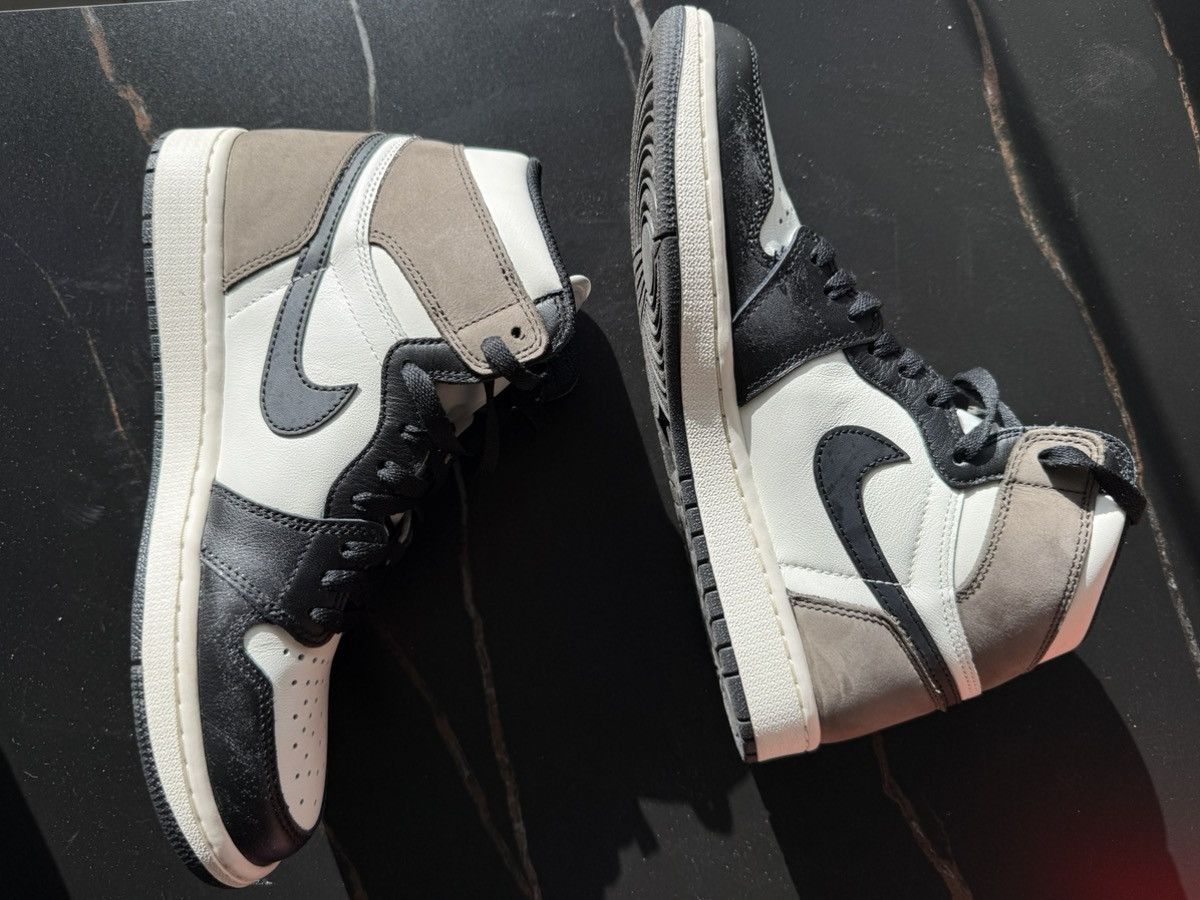 Nike Nike Jordan 1 Mocha Size US 9 / EU 42 - 4 Thumbnail