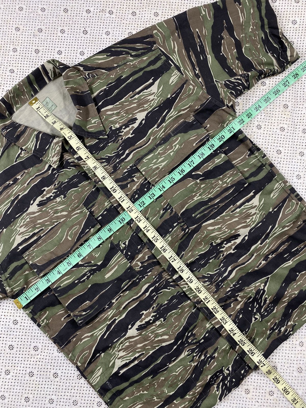 Vintage Tiger stripes customade button up shirt Size US L / EU 52-54 / 3 - 3 Thumbnail