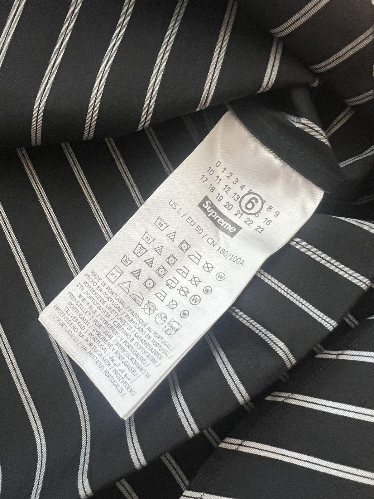 Maison Margiela × Supreme Supreme x Maison Margiela MM6 stripe shirt black large Size US L / EU 52-54 / 3 - 5 Thumbnail