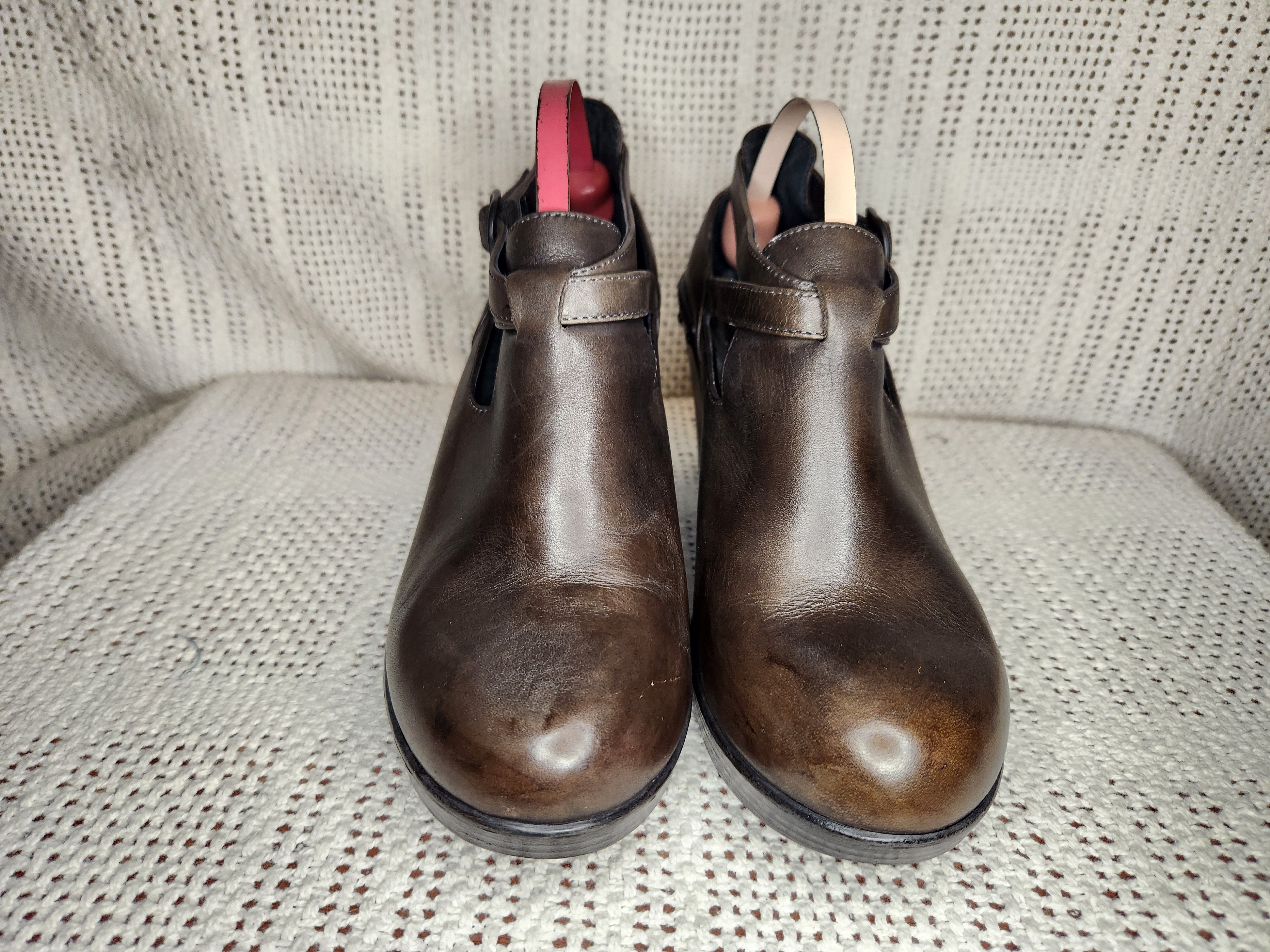 Dansko bootie crossed strap buckle Size US 7 / IT 37 - 5 Thumbnail