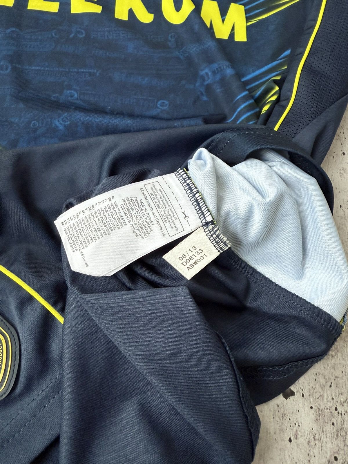 Adidas × Vintage Adidas Fenerbahce 2013/2014 Vintage Jersey Size US S / EU 44-46 / 1 - 7 Thumbnail