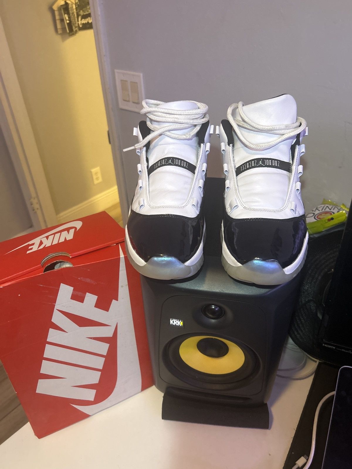 image of Jordan Brand Retro 11’S Low Emerald Green Shoes, Men's (Size 13)