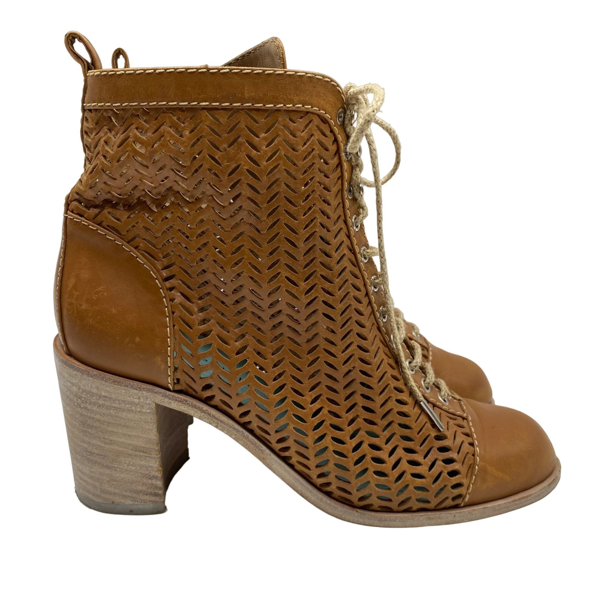 Other Studio Pollini Brown Perforated Leather Ankle Booties Women' Size US 7 / IT 37 - 1 Thumbnail