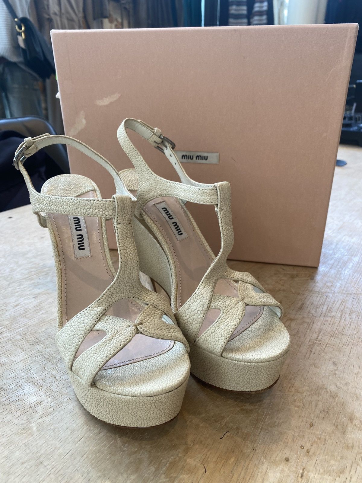 Miu Miu Miu Miu Leather Strap Block Heel Sandals Size US 4 / IT 34 - 2 Thumbnail