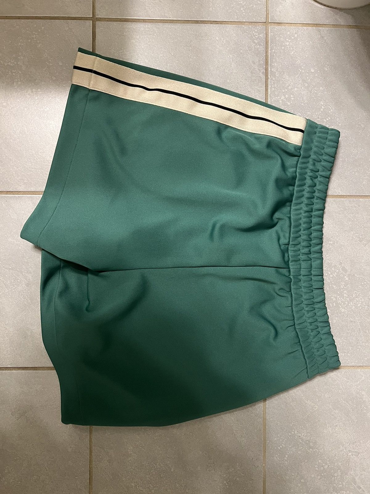 Palm Angels Palm Angels Track Shorts $495 Size US 38 / EU 54 - 2 Thumbnail