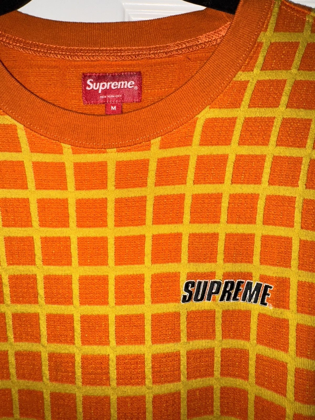 Supreme Supreme Grid Jacquard S/S Top T-Shirt Size US M / EU 48-50 / 2 - 2 Thumbnail
