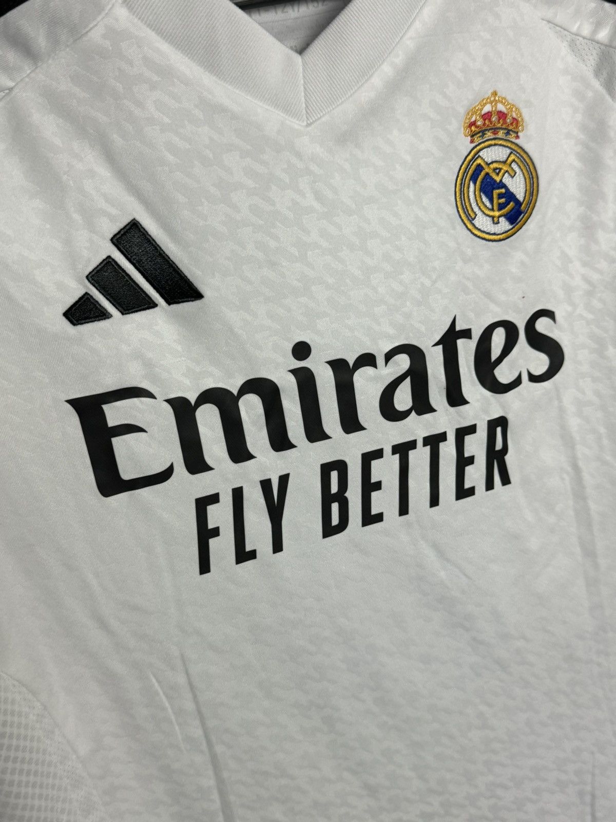 Adidas KIDS Real Madrid 24/25 Home Mbappe Football Jersey T-Shirt Size US XS / EU 42 / 0 - 4 Thumbnail