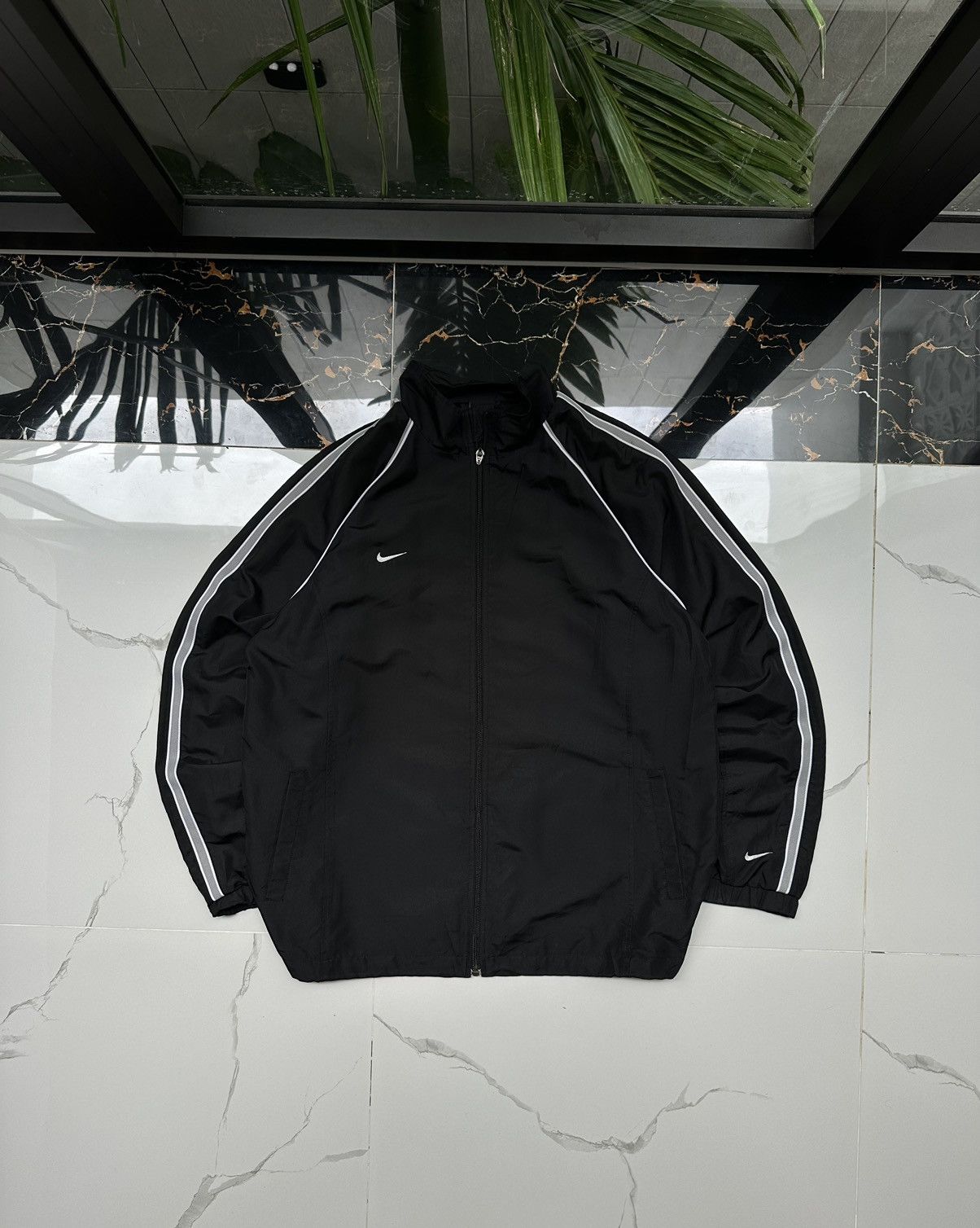 Nike × Vintage NIKE VINTAGE DOUBLE LOGO STREETWEAR LIGHT JACKET Size US L / EU 52-54 / 3 - 2 Thumbnail