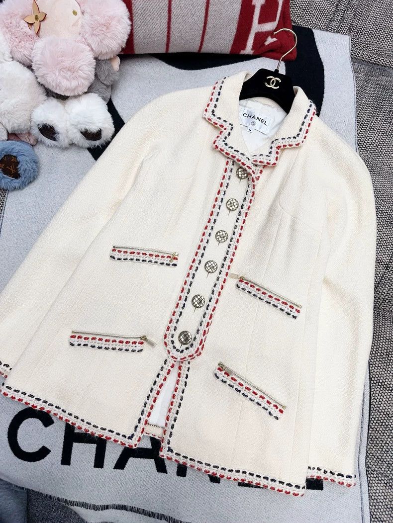 Chanel Chanel 18 Hamburger Series Beige Coat Size XS / US 0-2 / IT 36-38 - 7 Thumbnail