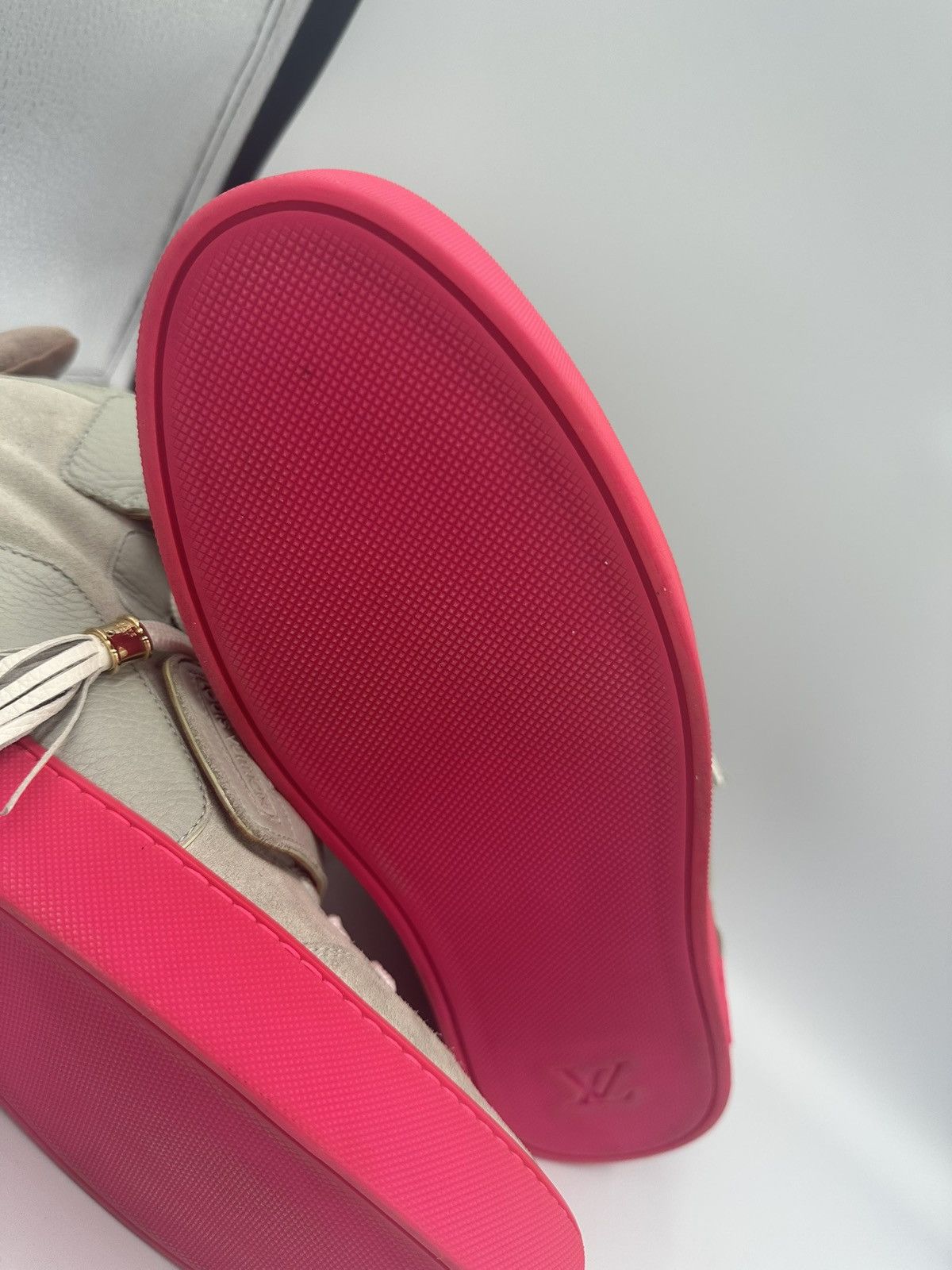 Kanye West × Louis Vuitton Louis Vuitton Pink Jasper’s Size US 11 / EU 44 - 19 Thumbnail