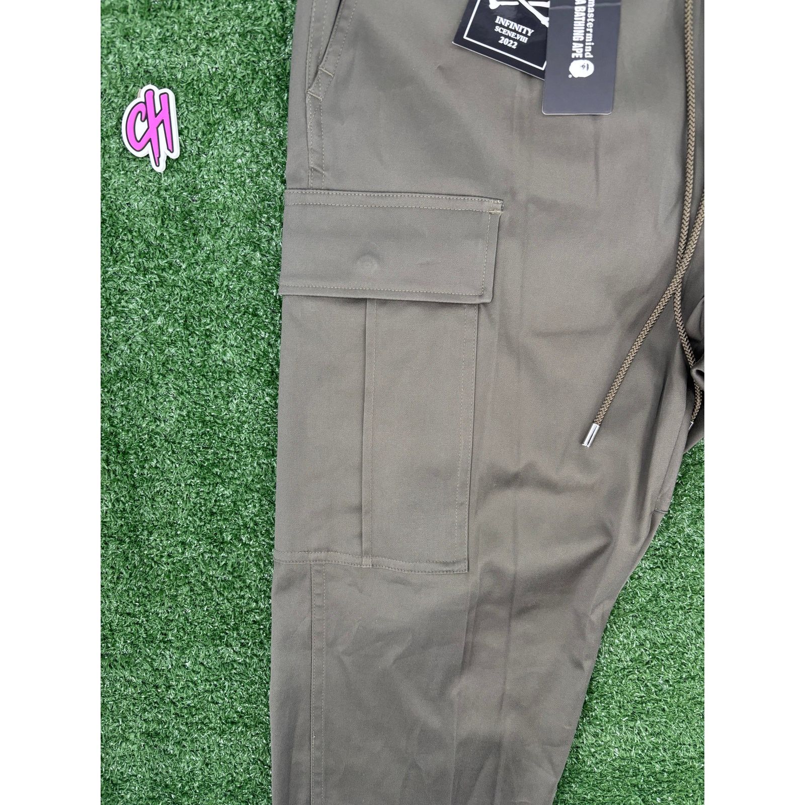 Mastermind Japan Mastermind World Masterseed Olive Cargo Pants Size Large Size US 35 - 5 Thumbnail