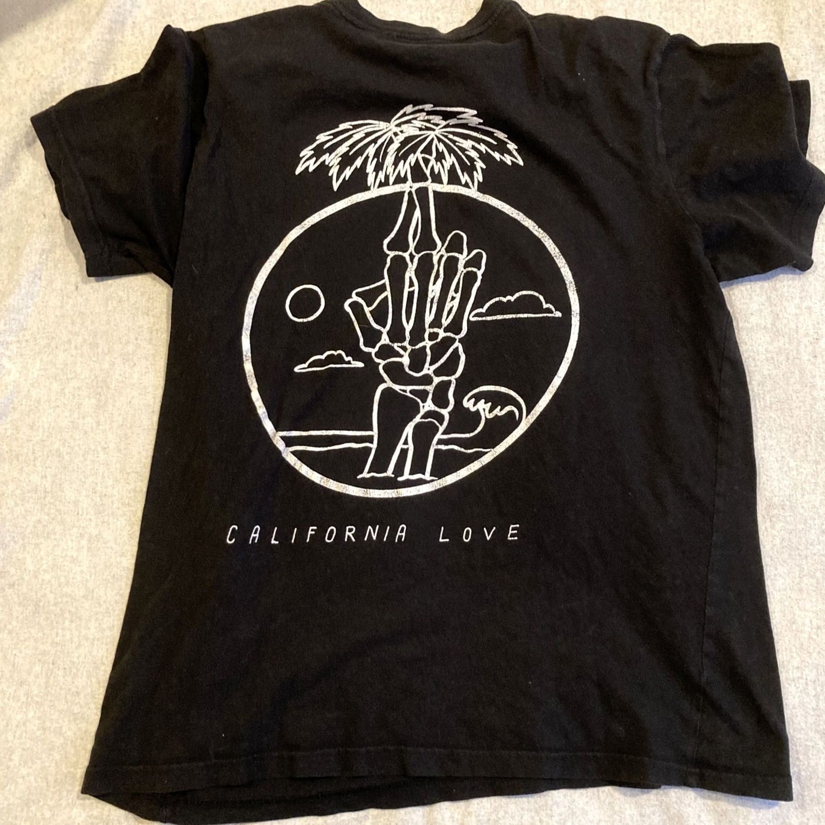 Vintage California Love T-Shirt - Black Short Sleeve Crew Neck - Skeleton Palm Tree - CA LV - M - Women Size M / US 6-8 / IT 42-44 - 4 Thumbnail