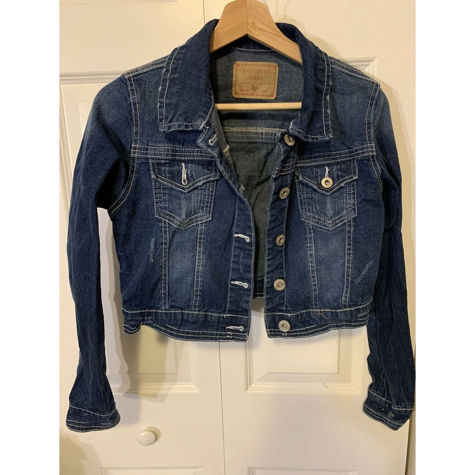 Other AMETHYST JEANS Blue Women Sz M Distressed Denim Jean Jacket Size M / US 6-8 / IT 42-44 - 3 Thumbnail