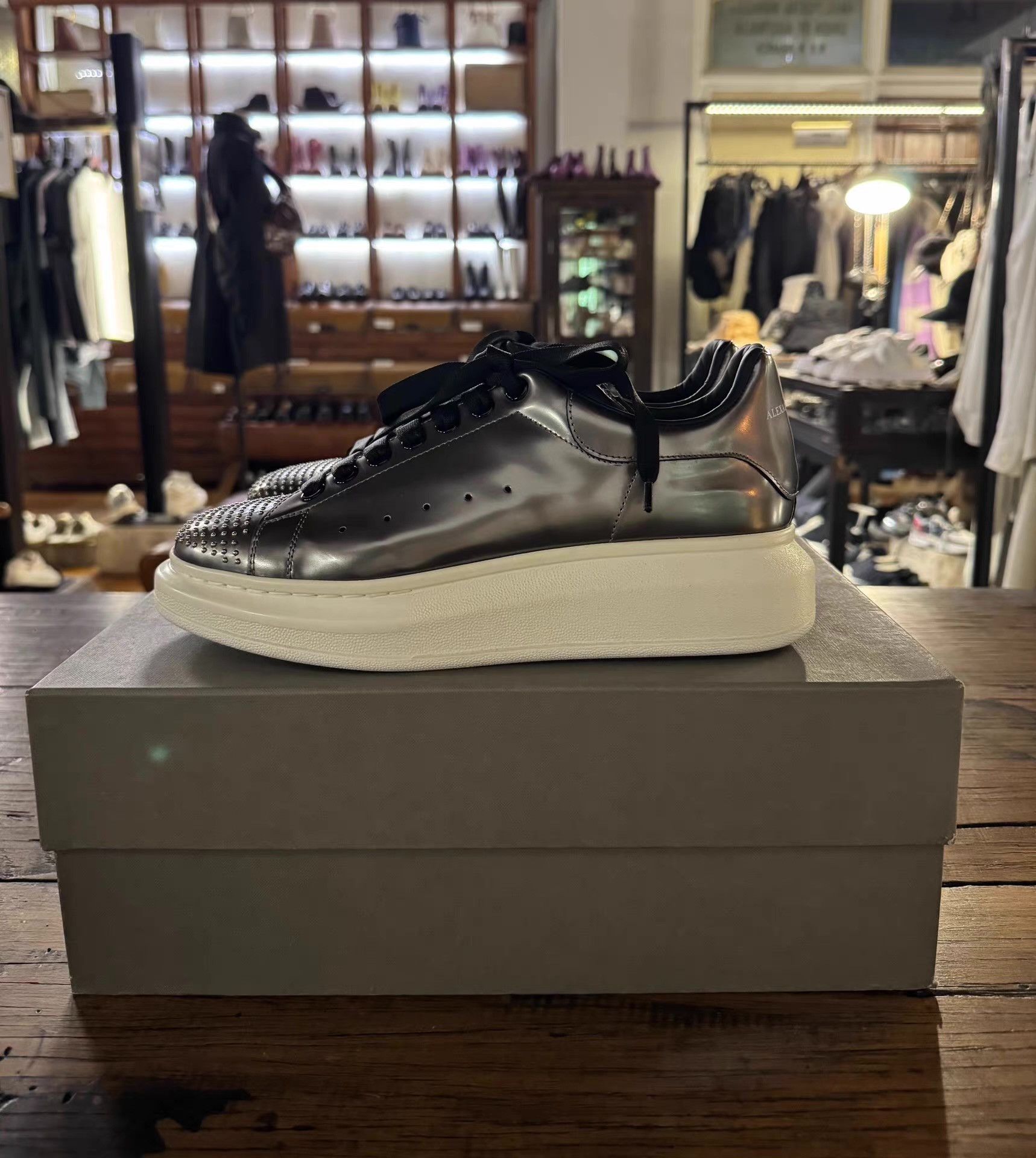 Alexander McQueen Alexander McQueen 16SS Mirror‑Studded White Sneakers Ｑ25 Size US 8 / EU 41 - 6 Thumbnail