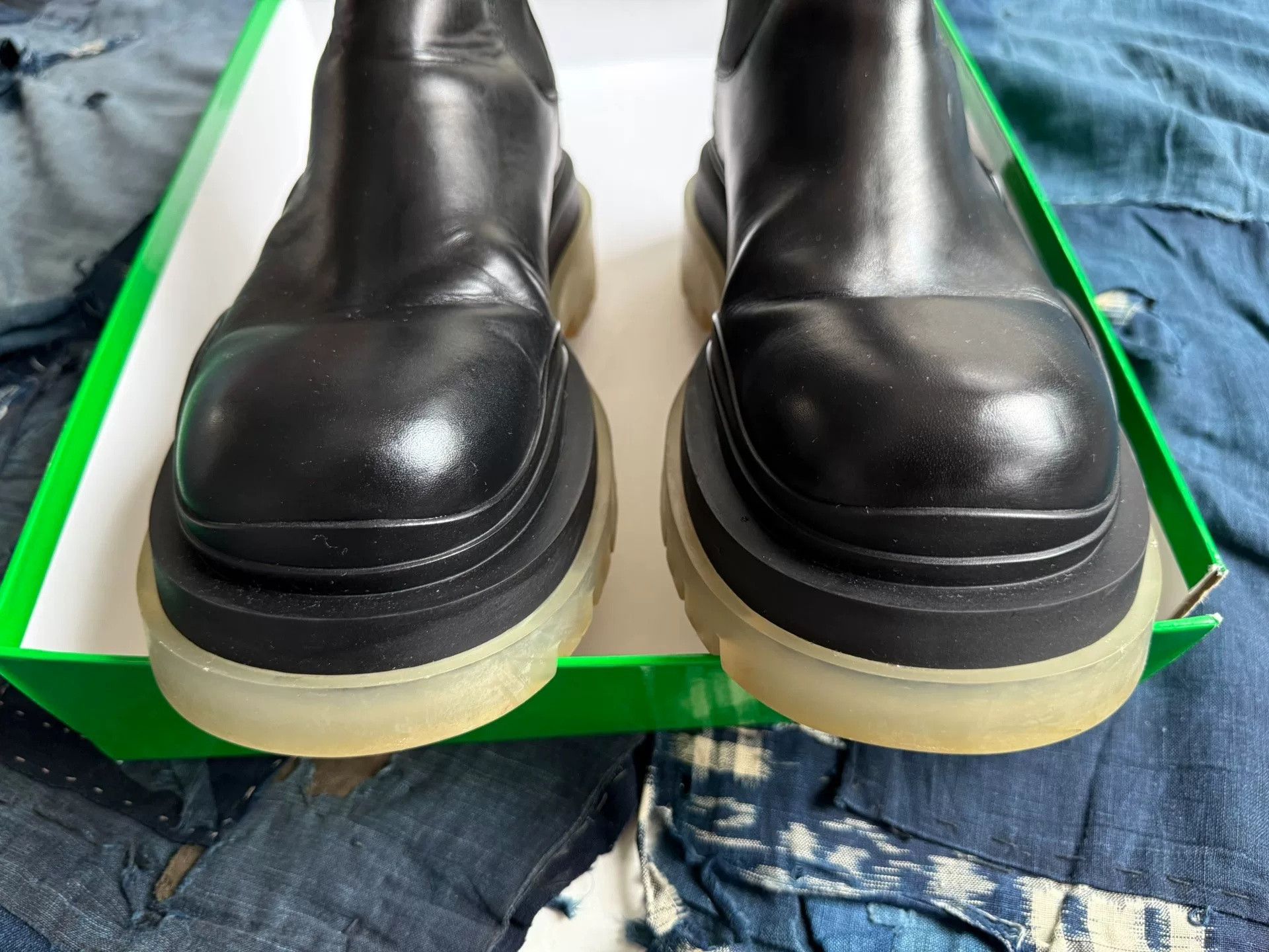 Bottega Veneta Bottega Veneta Tire Chelsea Boot Size US 5 / EU 37 - 6 Thumbnail