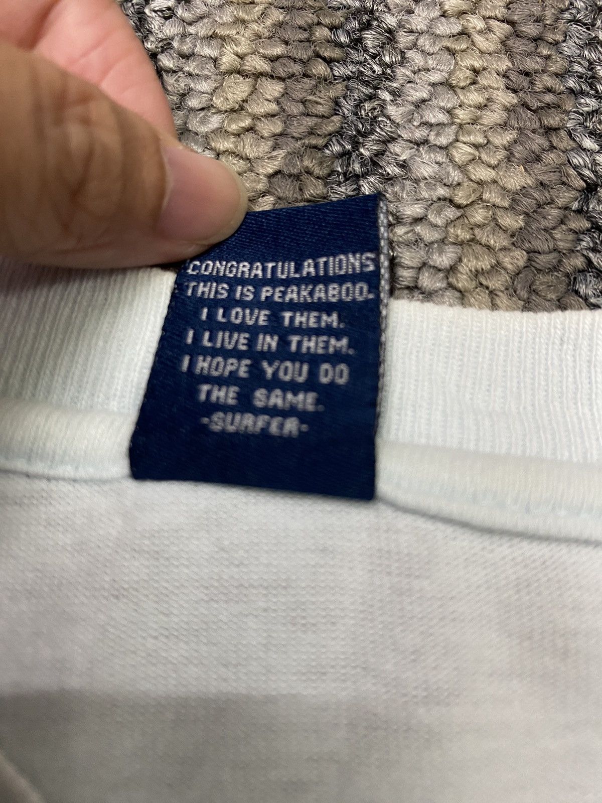 Other Hawaii Peakaboo Tshirt Size US L / EU 52-54 / 3 - 7 Thumbnail