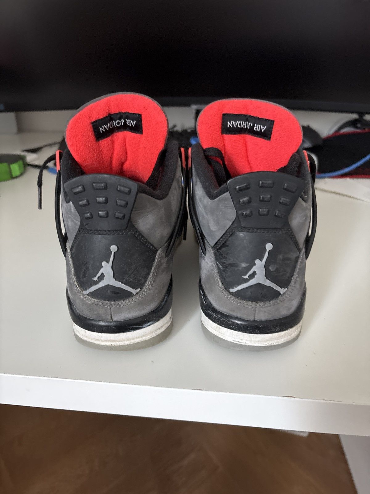 Jordan Brand Jordan 4 Infrared 2022 Grey Black Red Suede Size US 9 / EU 42 - 5 Thumbnail