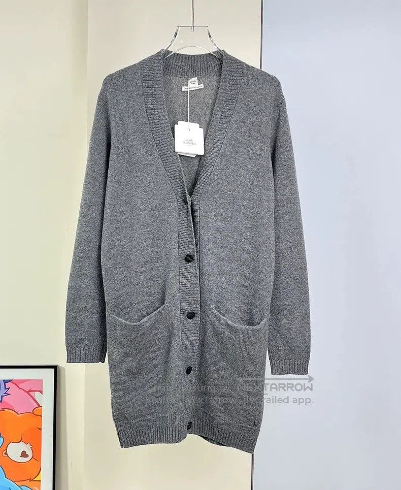 Hermes Gray Mid-Length Knit Cashmere Cardigan