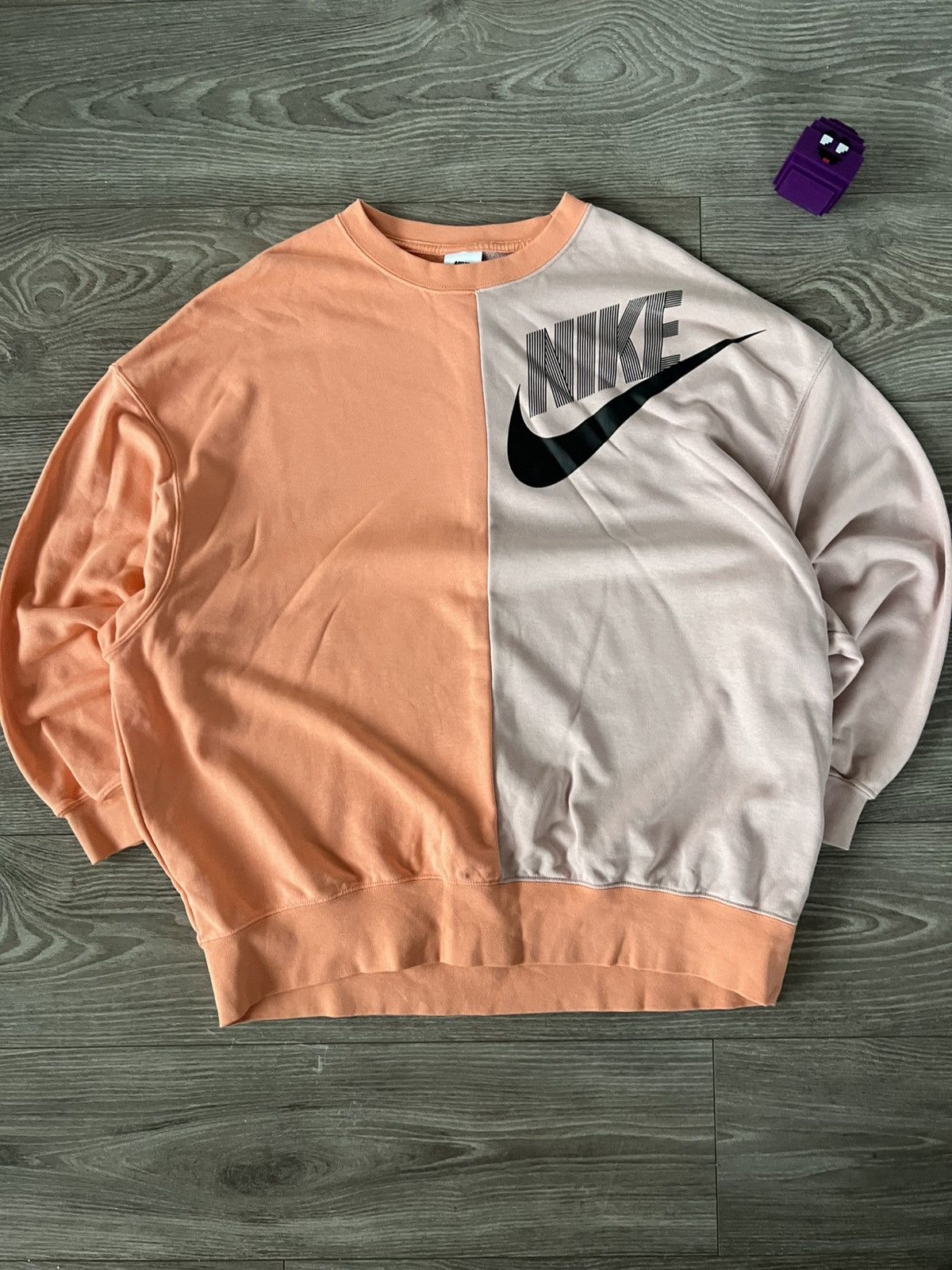 Nike Nike Big Logo Oversize Streetwear Crew Neck Sweatshirt Size US S / EU 44-46 / 1 - 6 Thumbnail