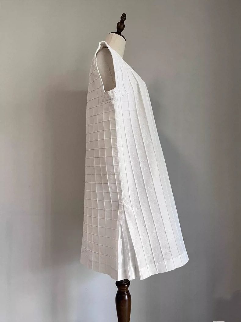 Issey Miyake Issey Miyake size:2 White main line three-dimensional chec Size M / US 6-8 / IT 42-44 - 4 Thumbnail