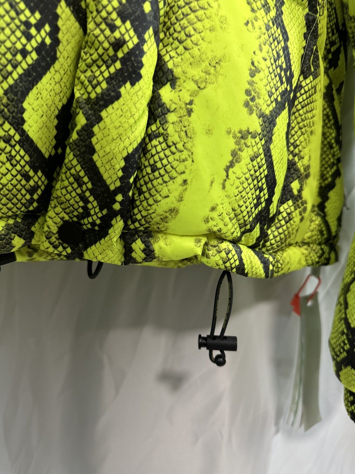Off-White Off white snakeskin jacket Size US XS / EU 42 / 0 - 7 Thumbnail