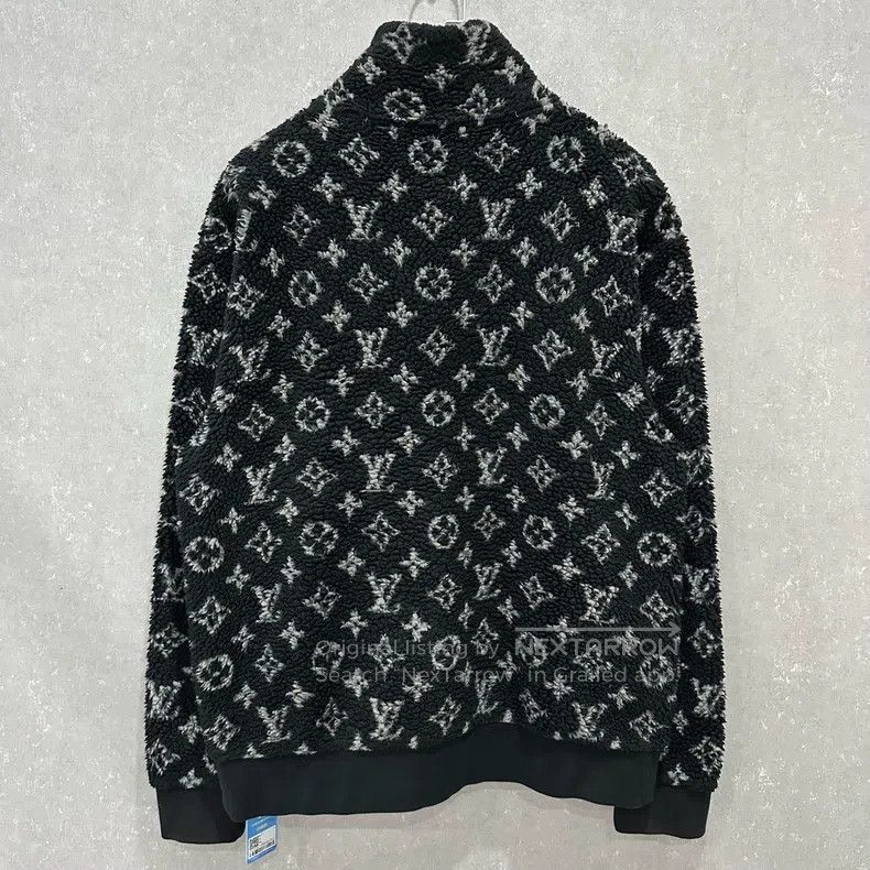 Louis Vuitton Louis Vuitton Full print teddy jacket Size US M / EU 48-50 / 2 - 2 Thumbnail