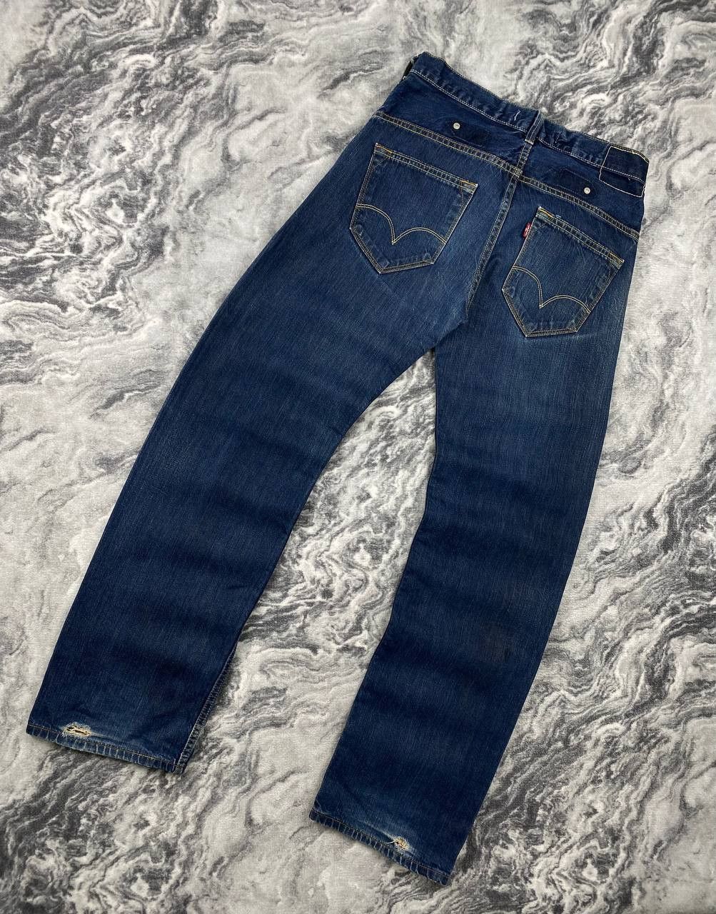 Levi's Vintage Levis 503 Denim Jeans Loose Cinch Men Size 31x34 Size US 31 - 1 Thumbnail