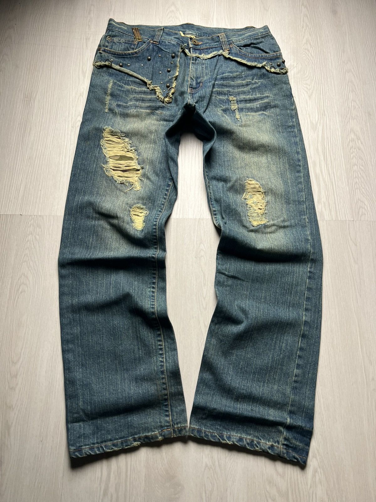 Japanese Brand Gumu Studded Pierced Ring Flare Jeans Size US 35 - 1 Thumbnail
