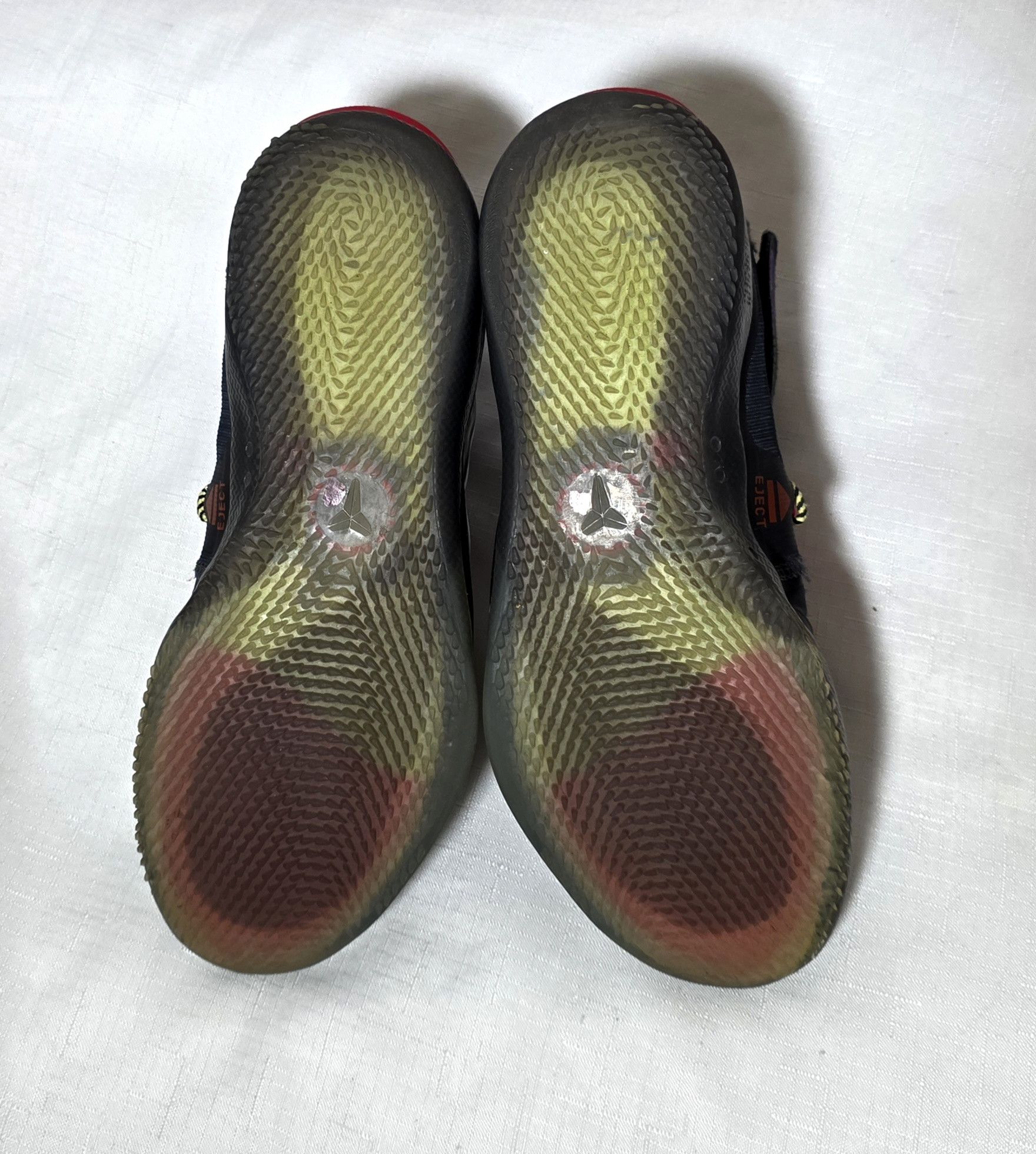 Nike Nike Kobe A.D. NXT FastFit 360 Off Noir 2019 CD0458-090 10 Size US 10 / EU 43 - 10 Thumbnail