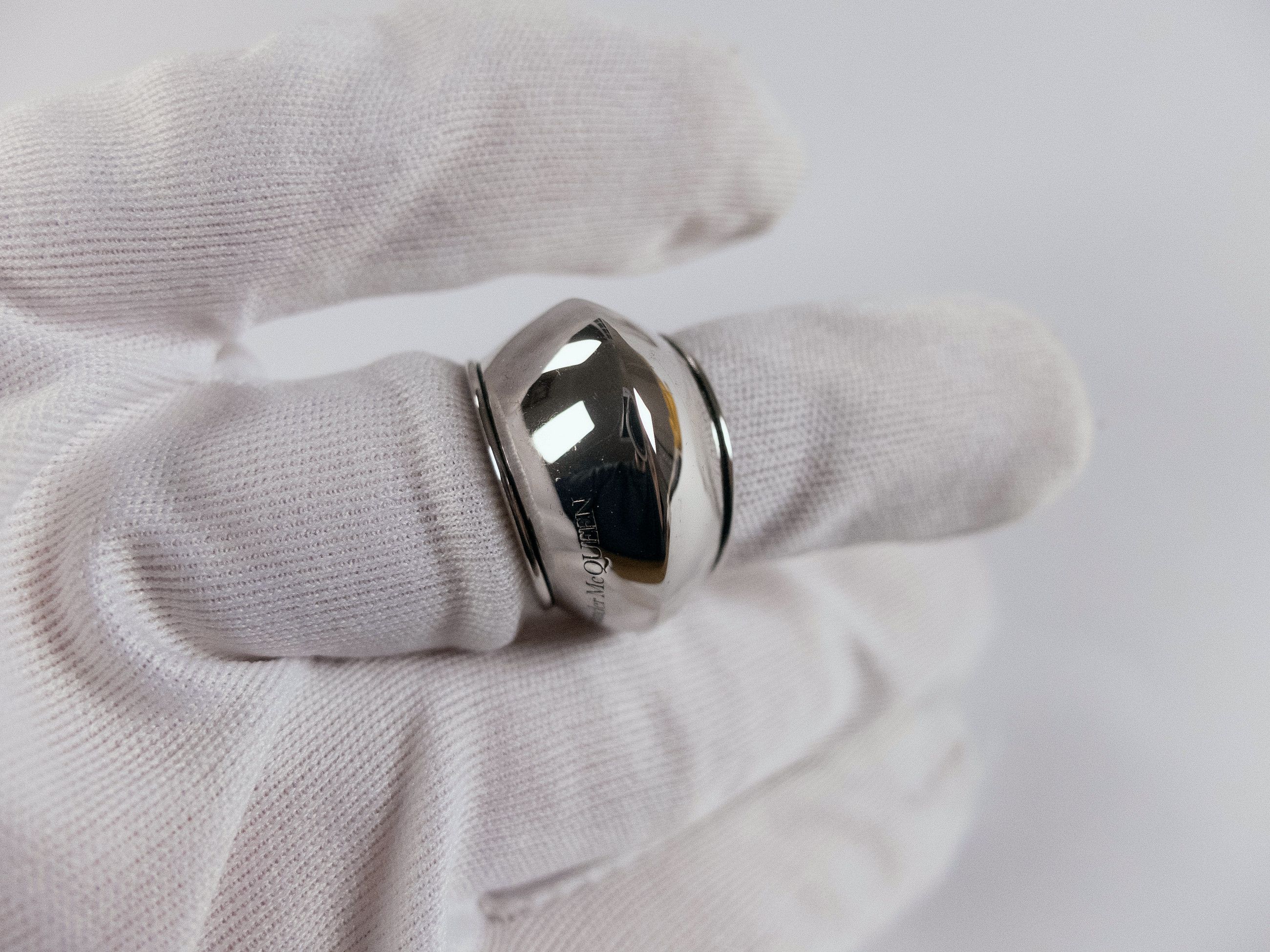 Alexander McQueen ALEXANDER MCQUEEN Gaze silver tone metal ring 19 / 9 q Size ONE SIZE - 6 Thumbnail