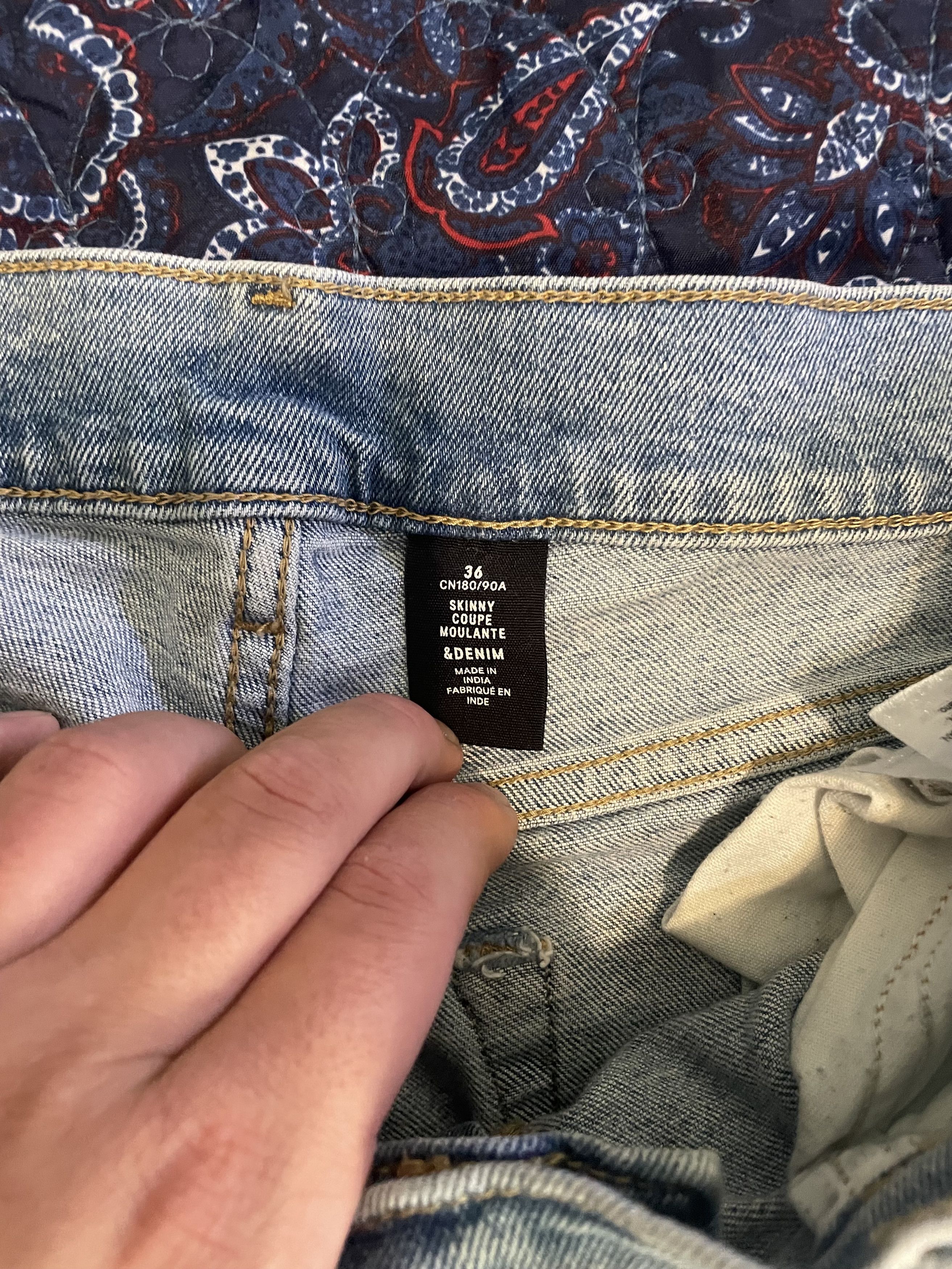 H&M H&M Distressed Skinny Denim Size US 36 / EU 52 - 2 Thumbnail