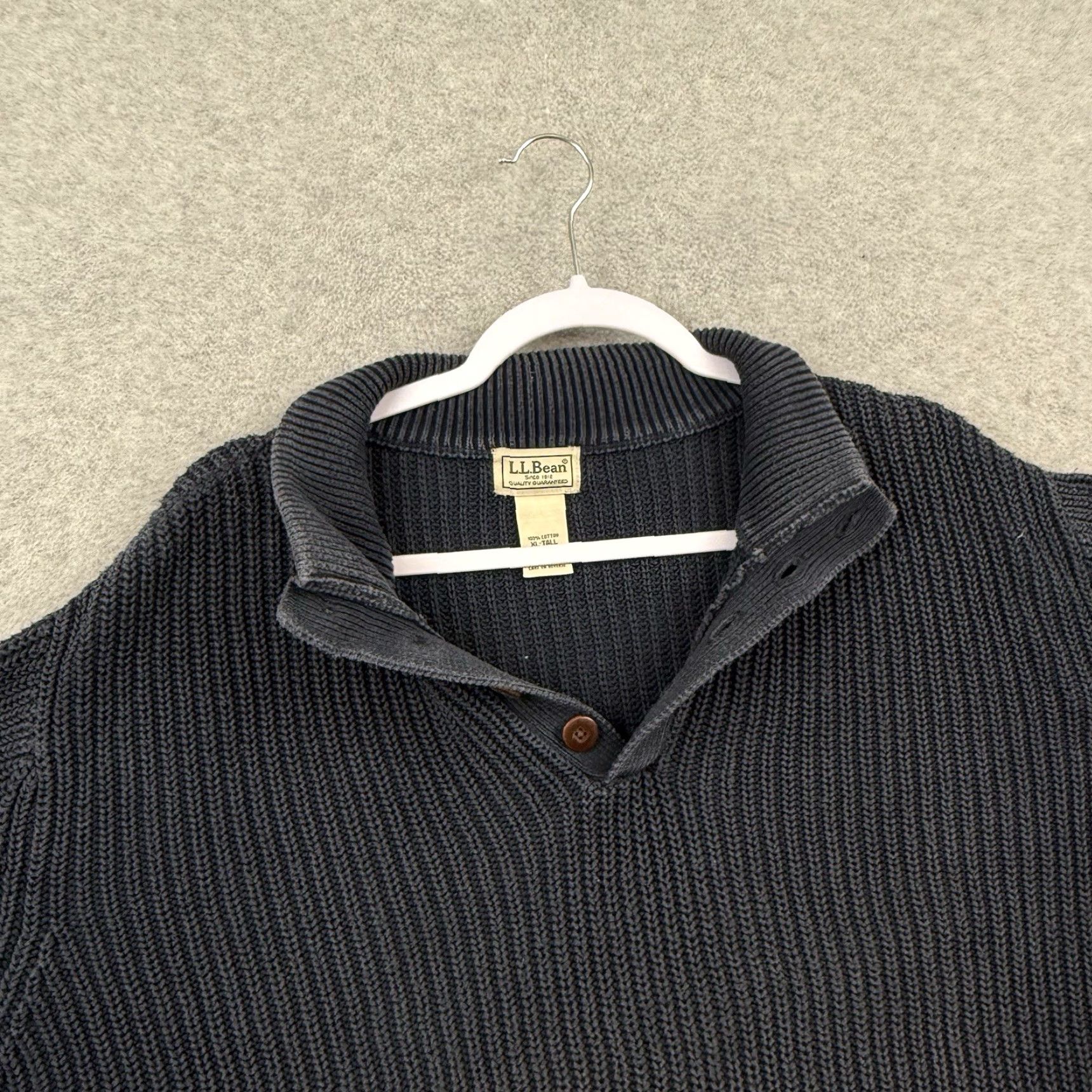 Vintage L.L. Bean Sweater Henley XL Navy Blue Mock Neck Knit Ribbed Waffle-Knit Casual Men’s Regular Size XL Navy Blue Size US XL / EU 56 / 4 - 3 Thumbnail