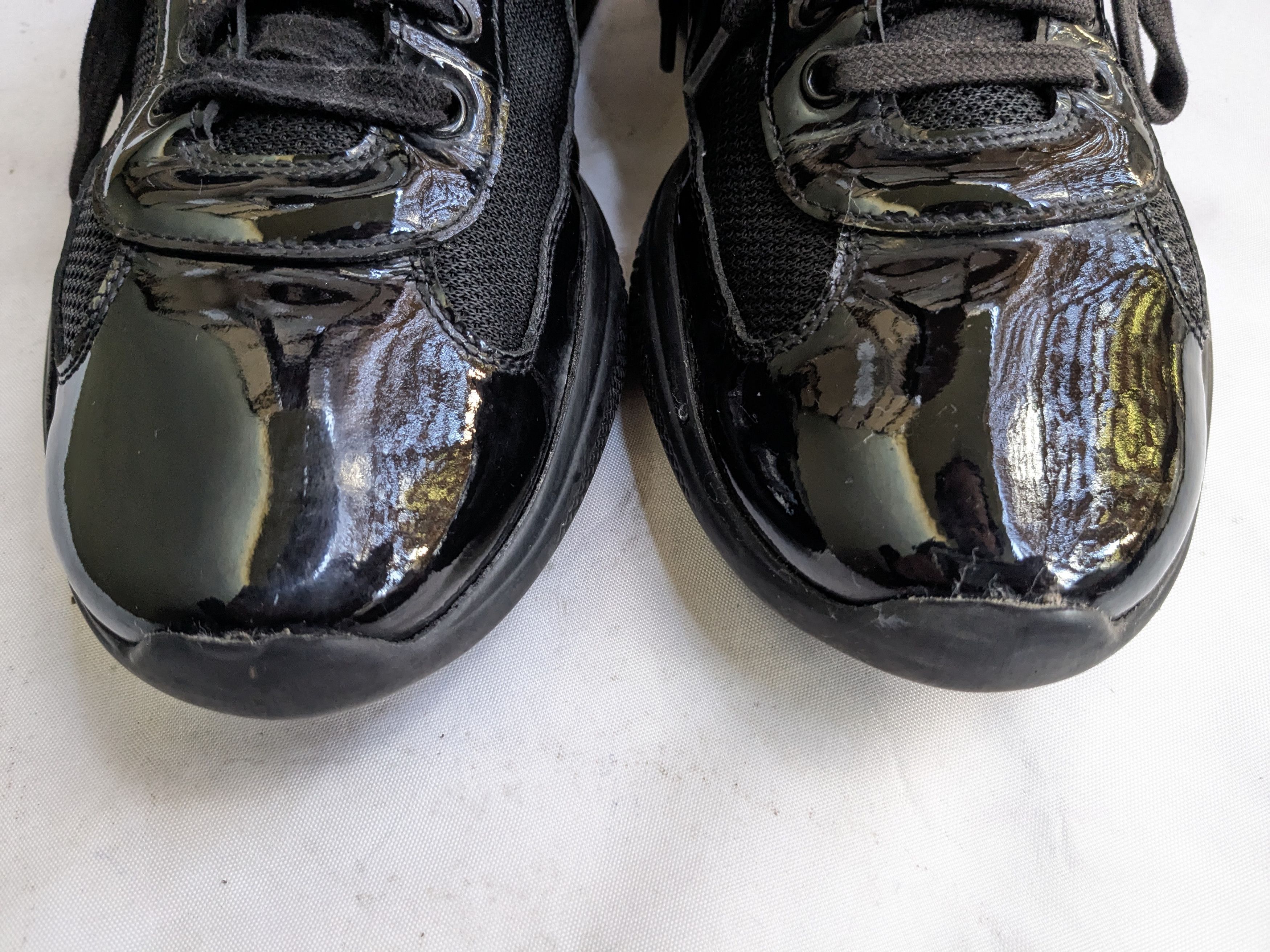 Prada Prada Sneakers Black Patent Leather Red 10 Lo Tops Size US 10 / EU 43 - 3 Thumbnail