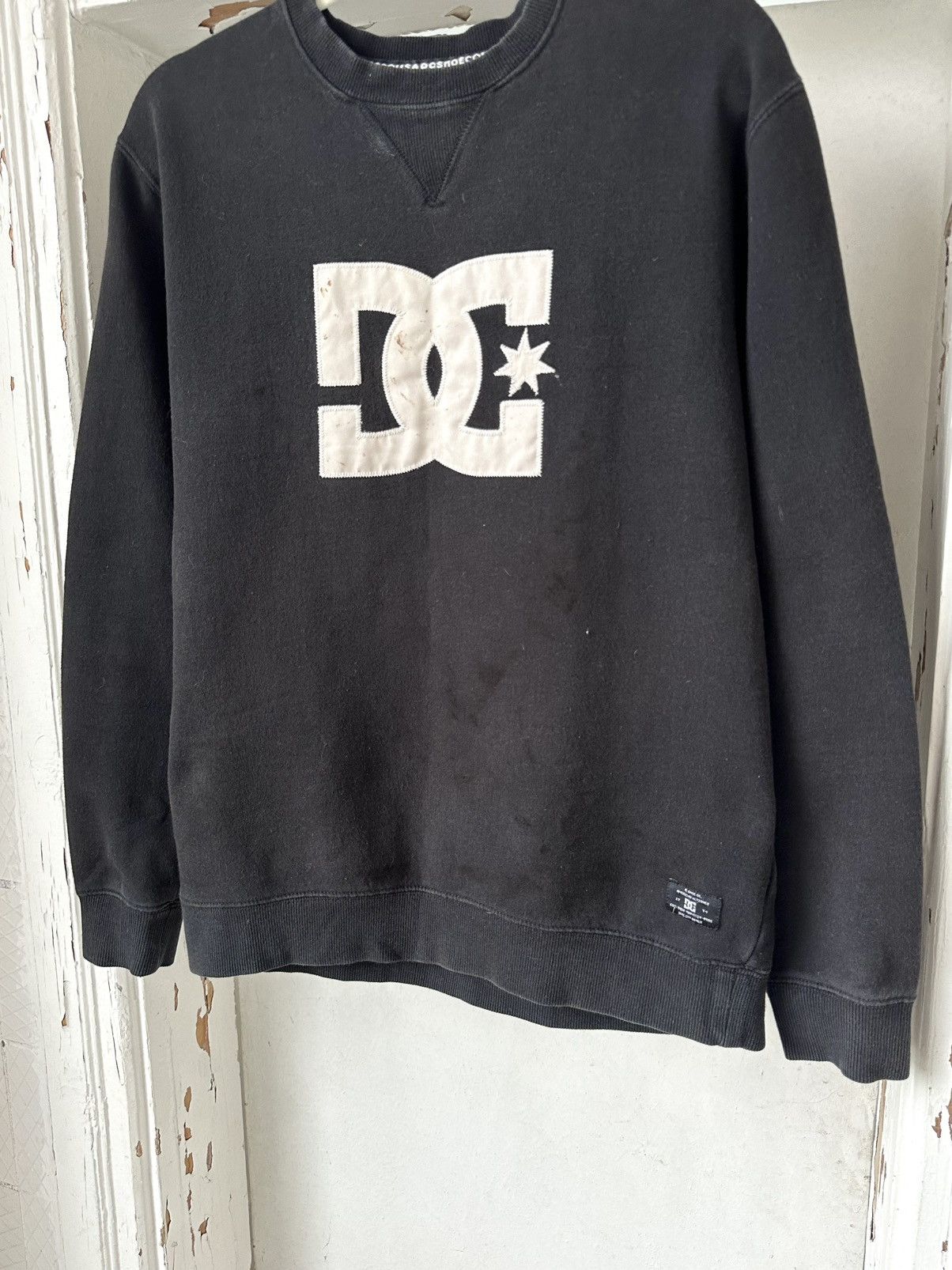 Vintage Vintage DC Logo Black Sweatshirt Size US M / EU 48-50 / 2 - 3 Thumbnail