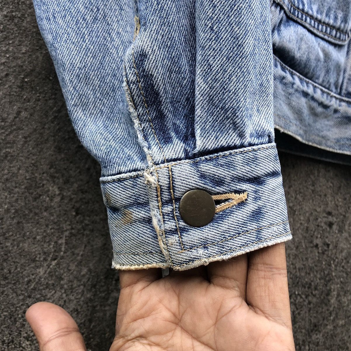 Vintage Vintage 80s / 90s Trucker Denim Jacket Size US M / EU 48-50 / 2 - 19 Thumbnail