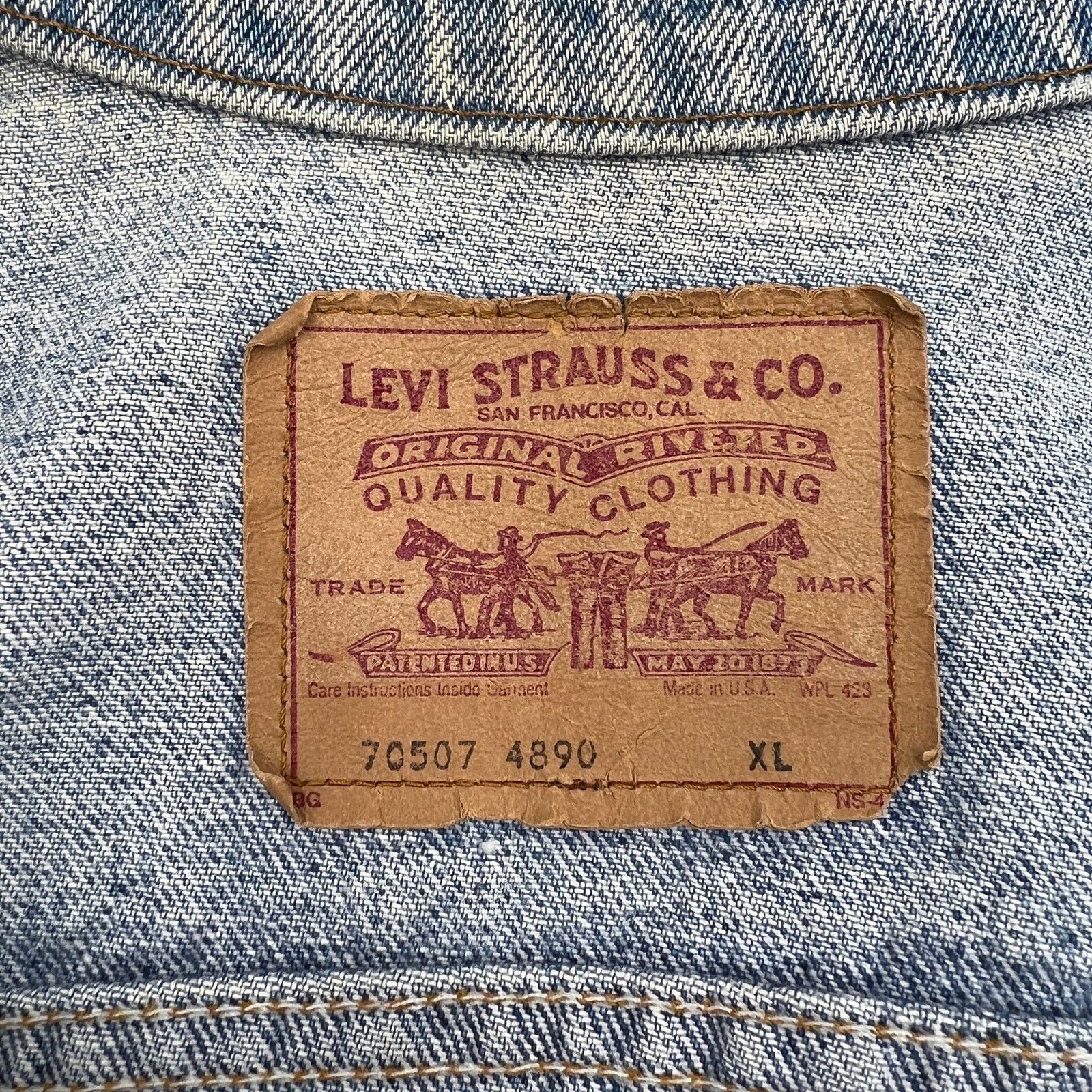 Levi's Vintage 1991 Levi's Trucker Jacket Distressed Denim Blue Size US XL / EU 56 / 4 - 3 Thumbnail