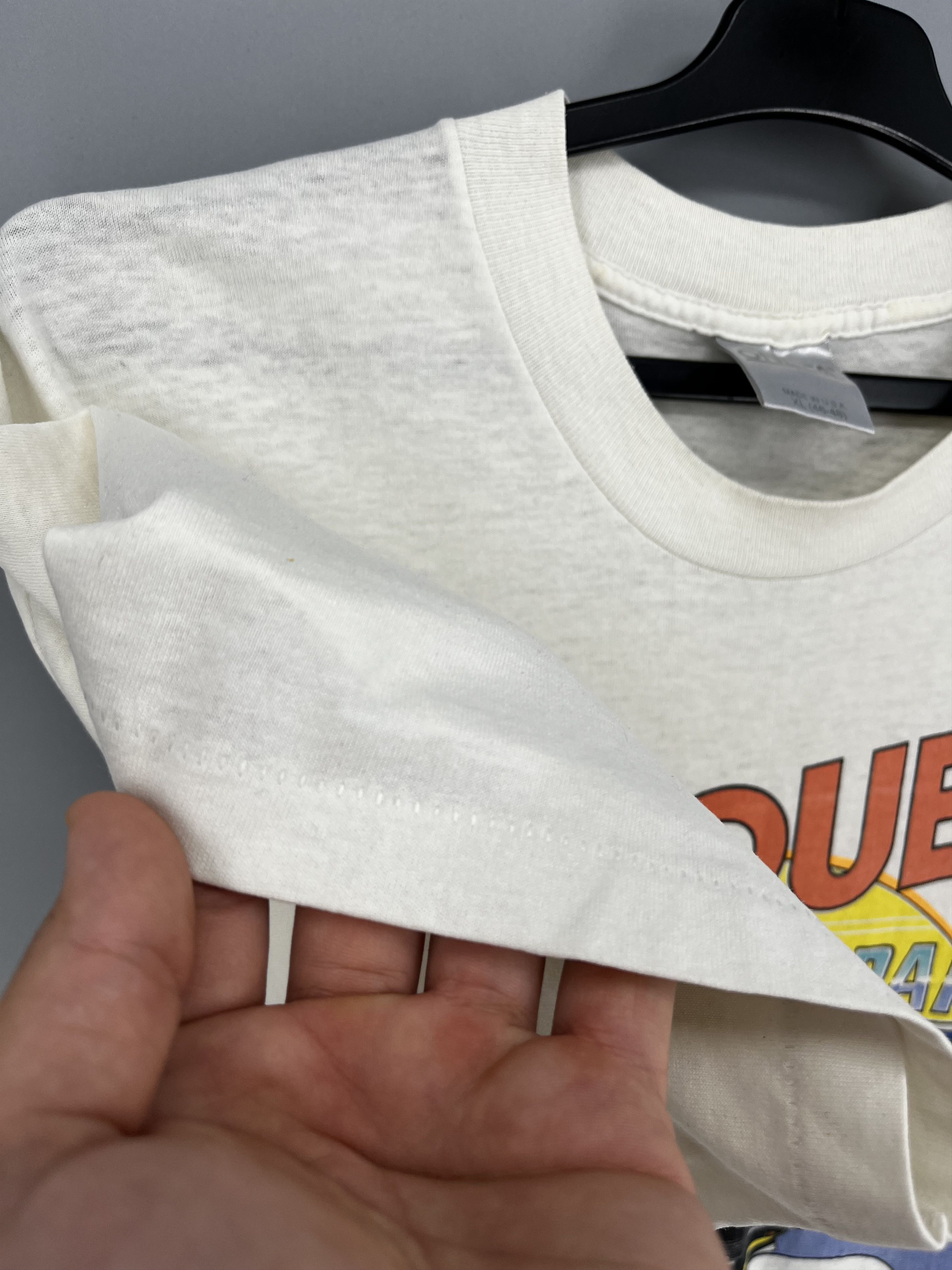 Vintage Vintage Car Quest Auto Parts T Shirt Size US XL / EU 56 / 4 - 10 Thumbnail