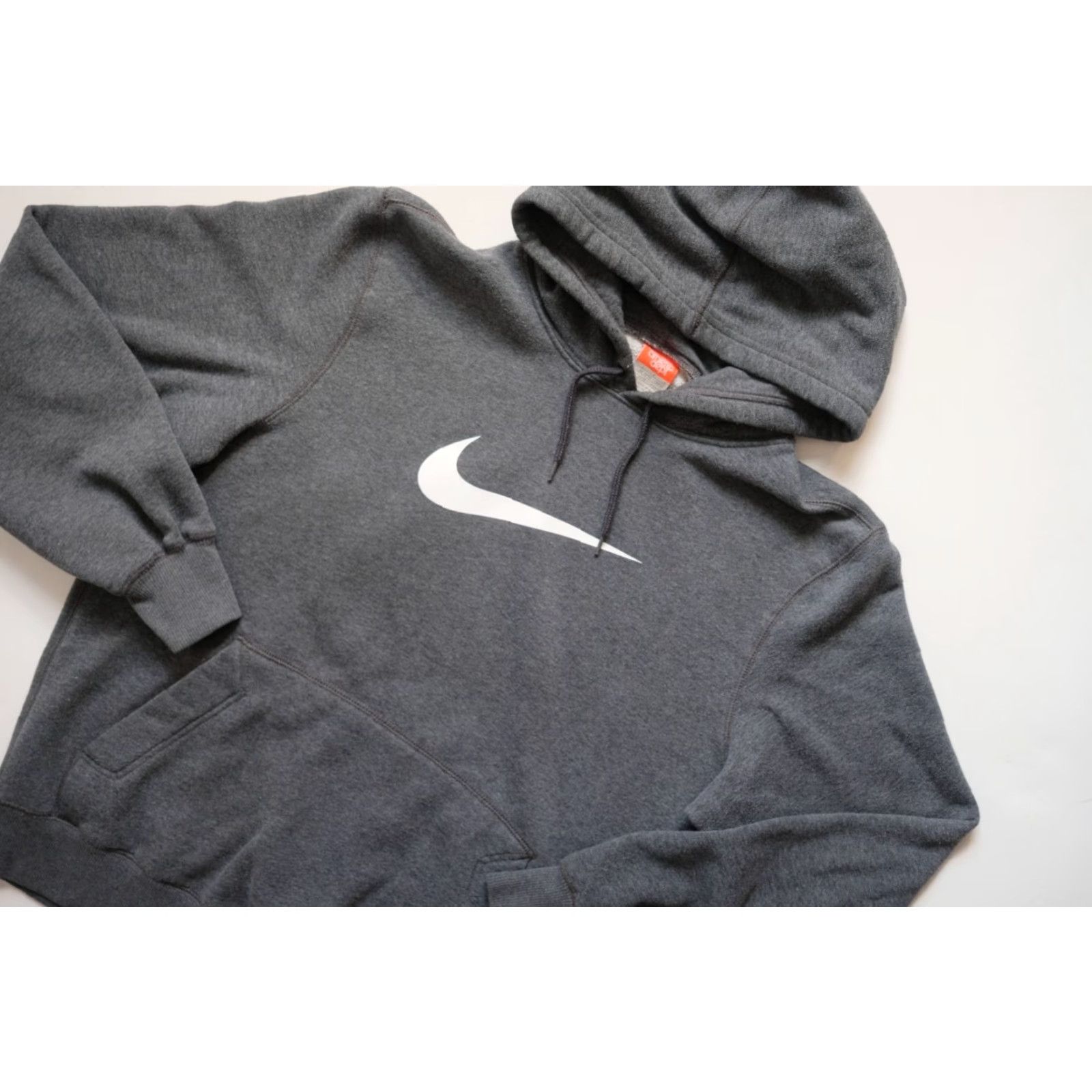 Nike VINTAGE Nike Hoodie VTG Y2K RETRO BIG SWOOSH Gray Sweatshirt Hooded Pullover L Men's Gray 2009 Size US L / EU 52-54 / 3 - 5 Thumbnail