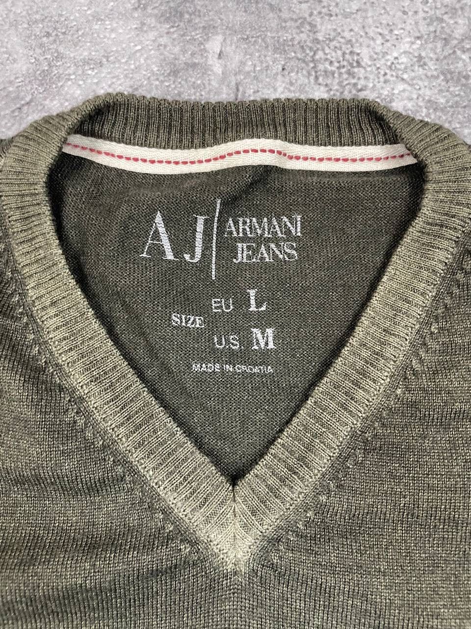 Armani Armani Jeans Vintage Men V-Neck Sweater Khaki Size M/L Size US M / EU 48-50 / 2 - 3 Thumbnail