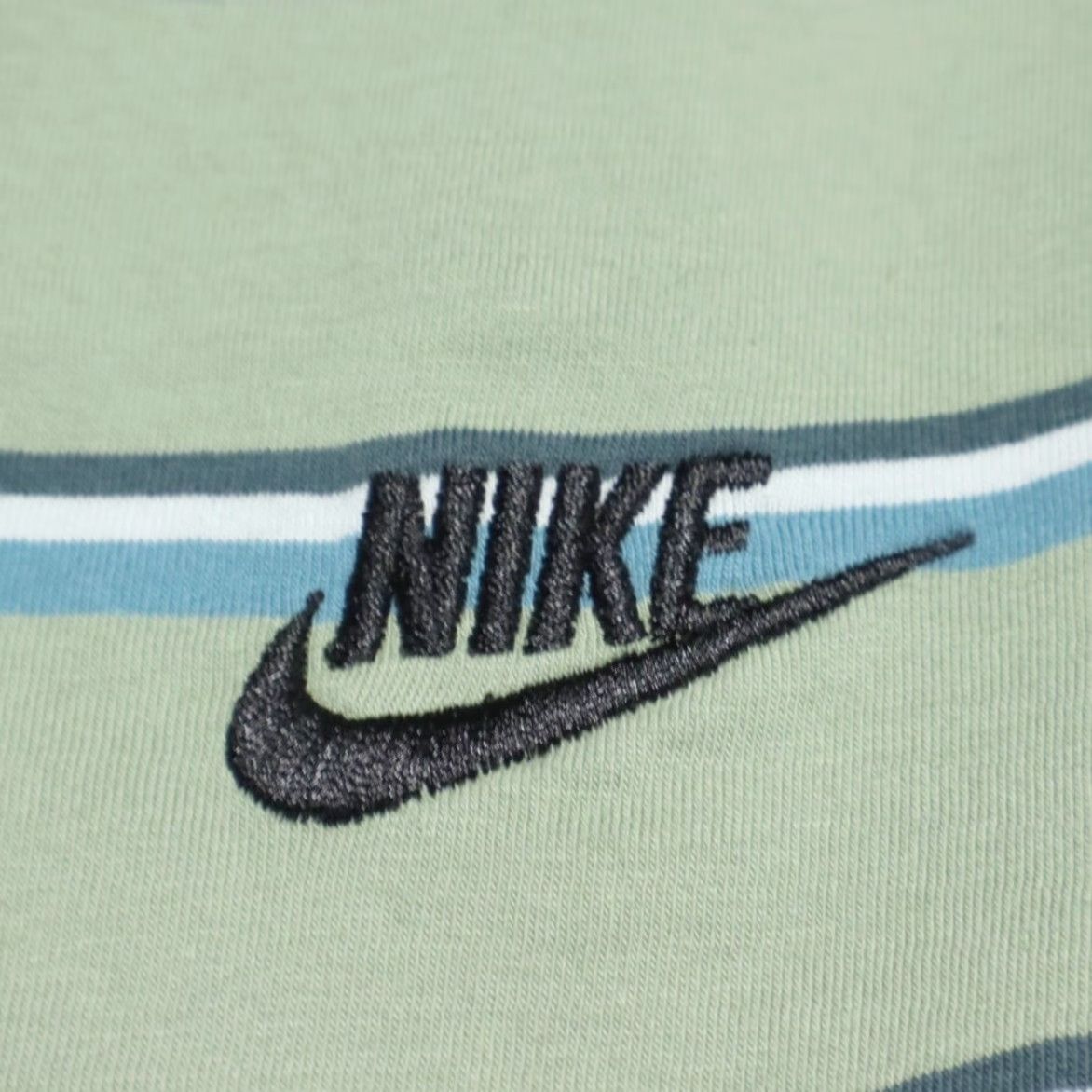 Nike Nike Embroidered Tee Striped T-Shirt Green Men's S Size US S / EU 44-46 / 1 - 6 Thumbnail