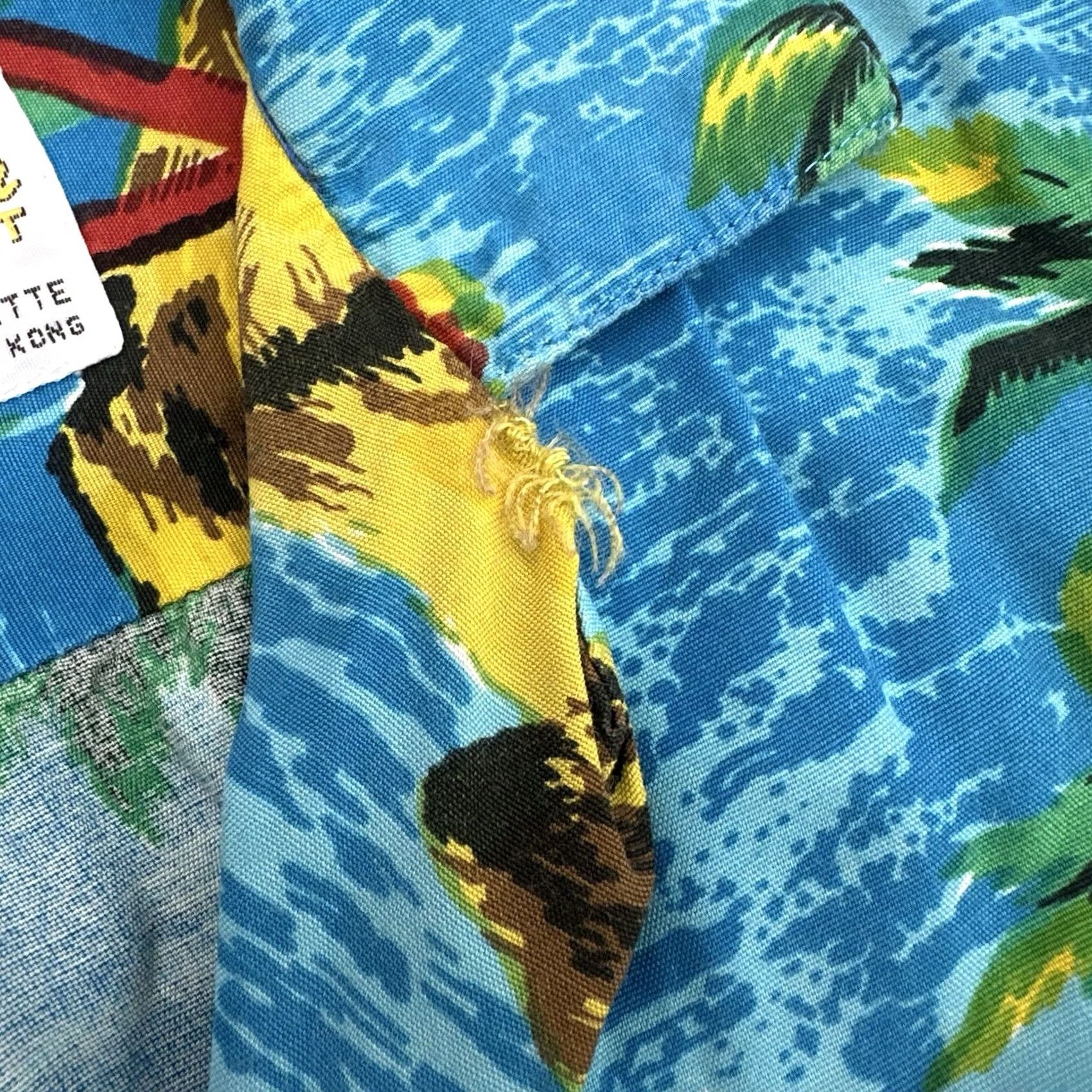 Vintage VINTAGE Hawaiian Shirt By D.V.D Loop Collar 100% Rayon Made In Hong Kong Medium Size US M / EU 48-50 / 2 - 4 Thumbnail