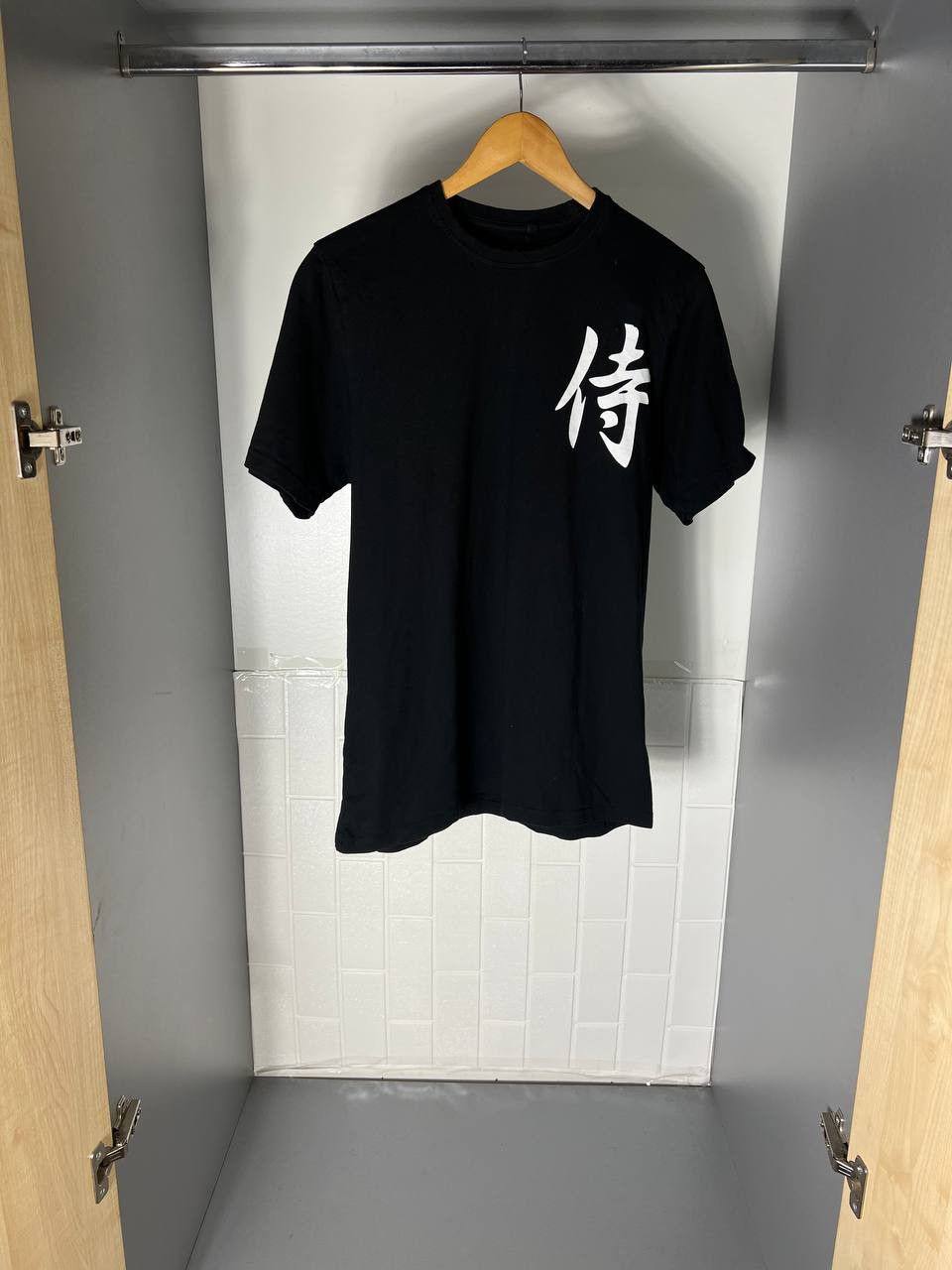 Cartoon Network VINTAGE BADRHINO SAMURAI JAPANESE DESIGNER T-SHIRT Y2K Size US L / EU 52-54 / 3 - 4 Thumbnail