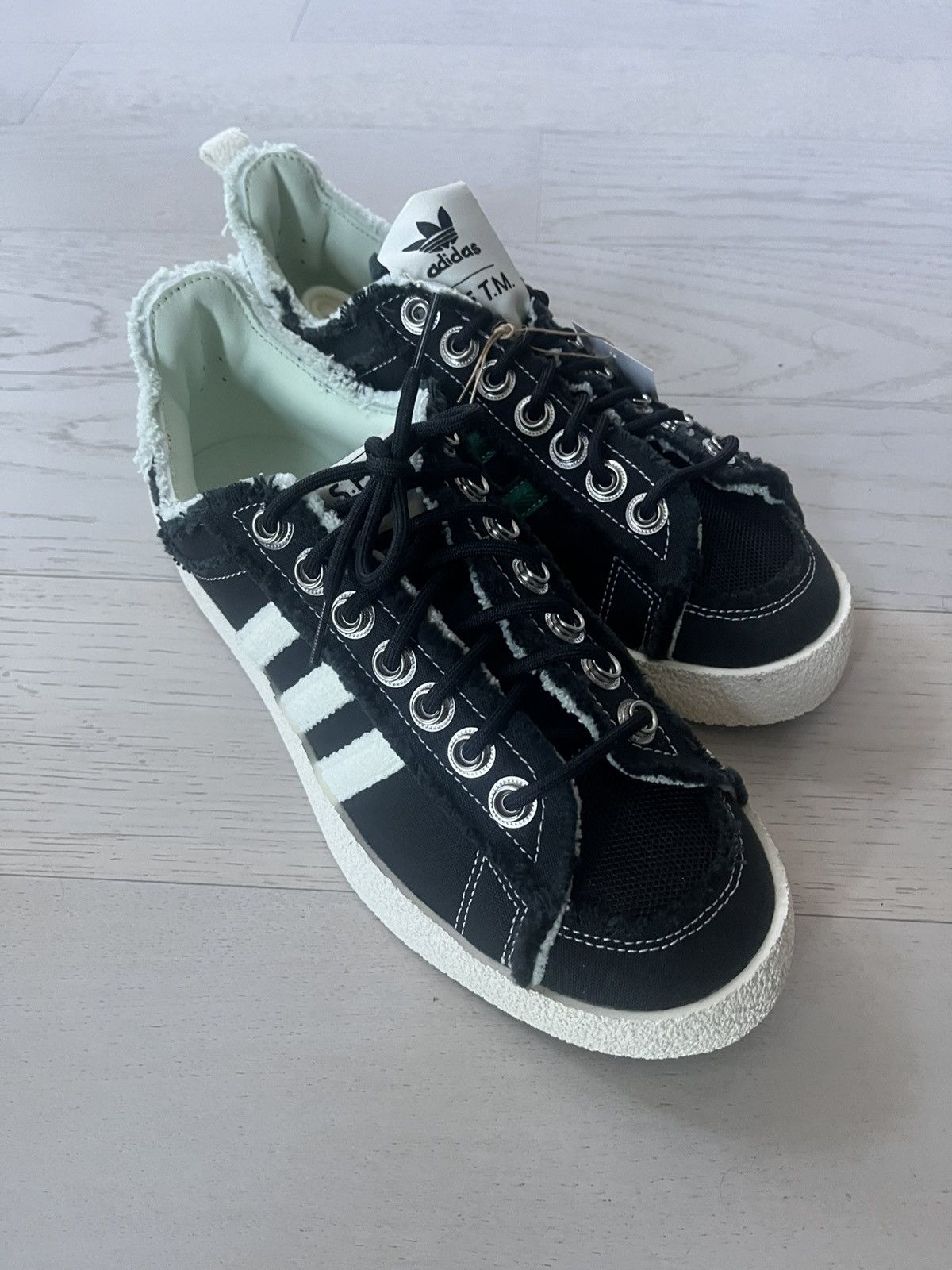 adidas gazelle silver green womens ADIDAS CAMPUS 80s main image 0