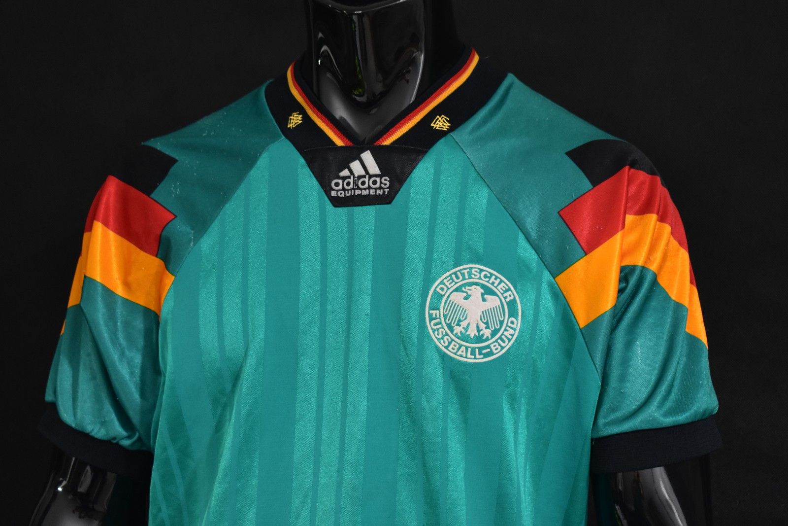 Adidas 1992-94 adidas Germany Away Shirt (SIZE M adults) Size US M / EU 48-50 / 2 - 2 Thumbnail