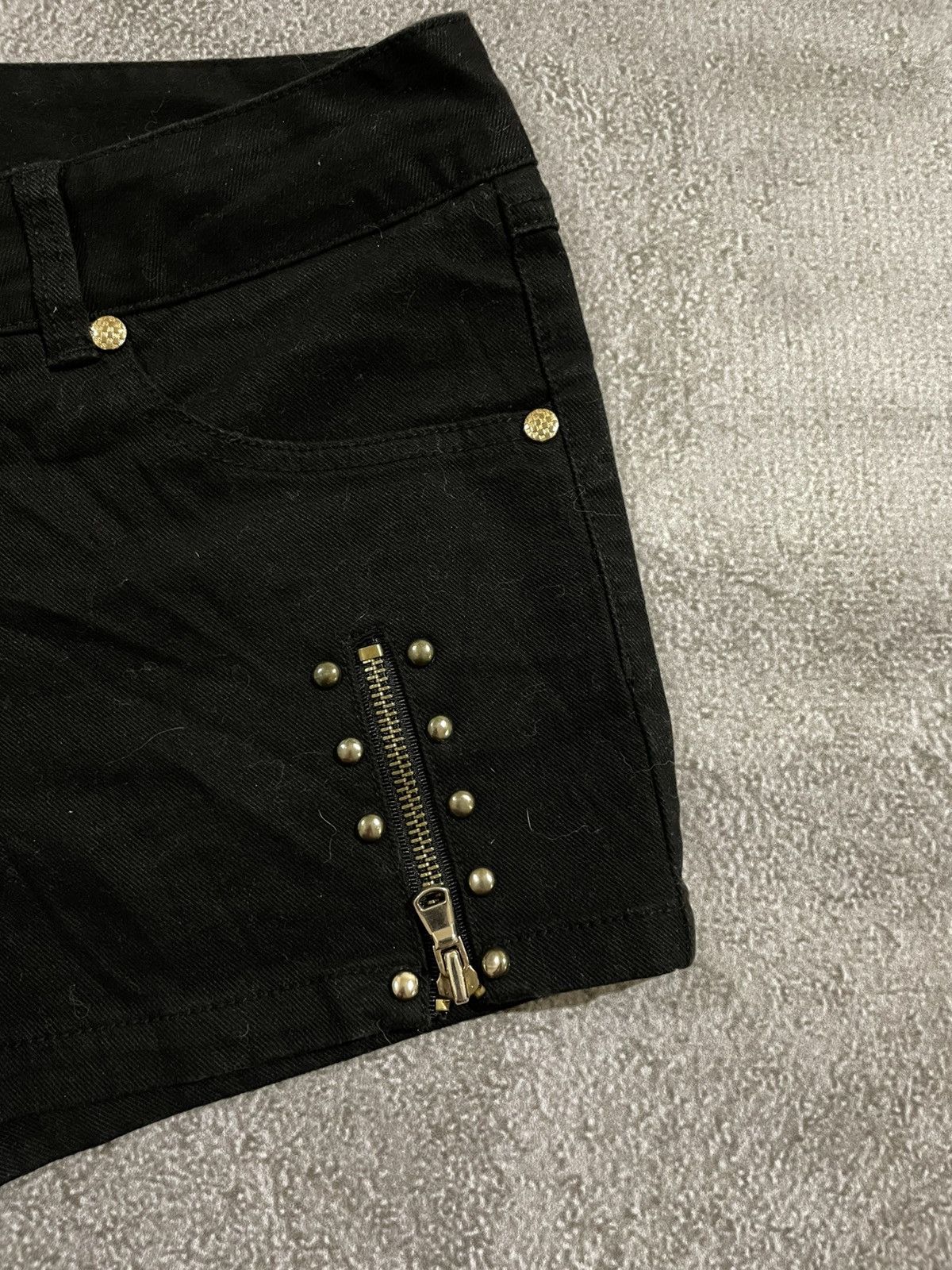 If Six Was Nine × Le Grande Bleu (L.G.B.) × True Religion Egoist Hot Pants Punk style Size 29" - 4 Thumbnail