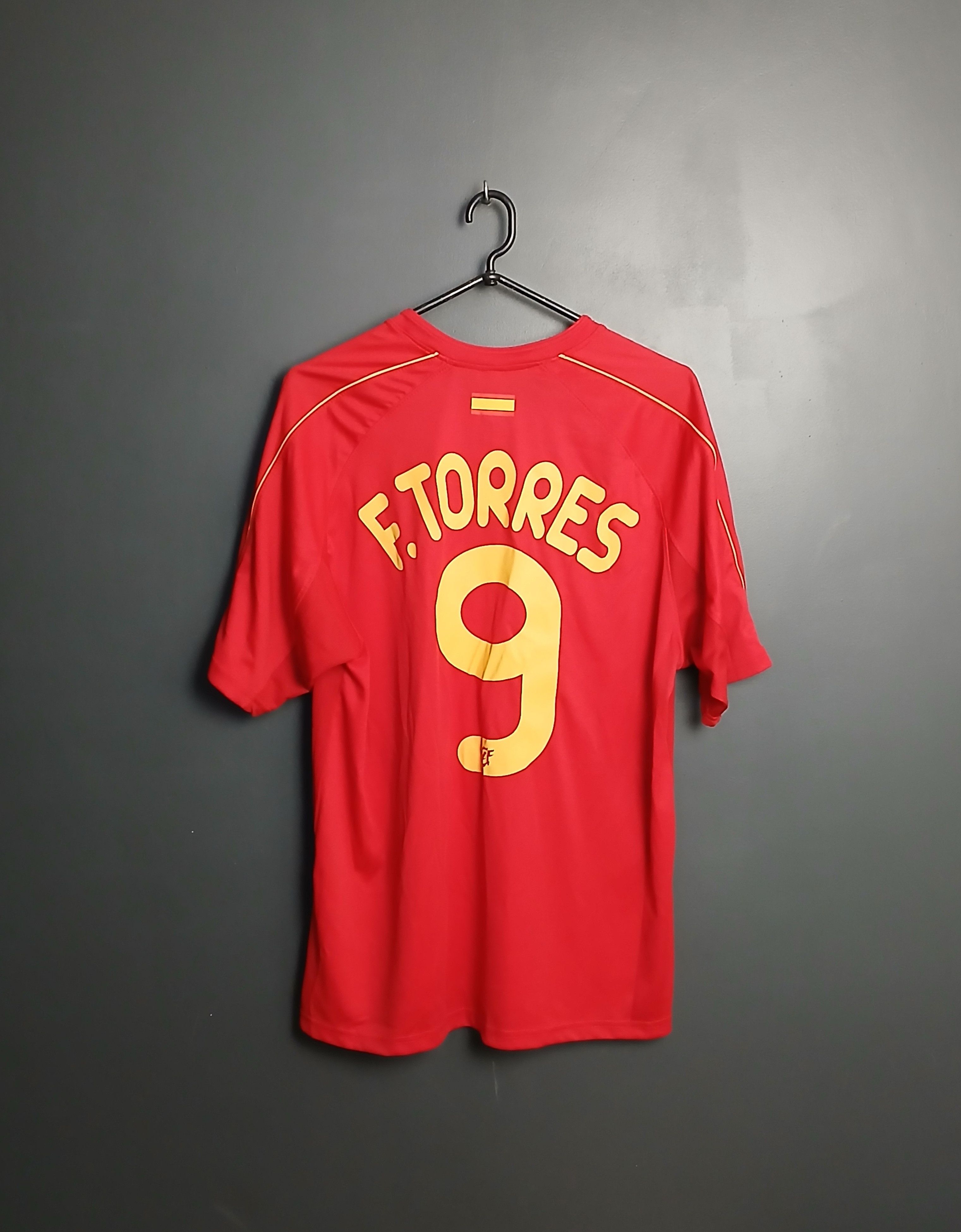 Other Spain National Football Team Torres Jersey T-Shirt Size US XL / EU 56 / 4 - 1 Thumbnail