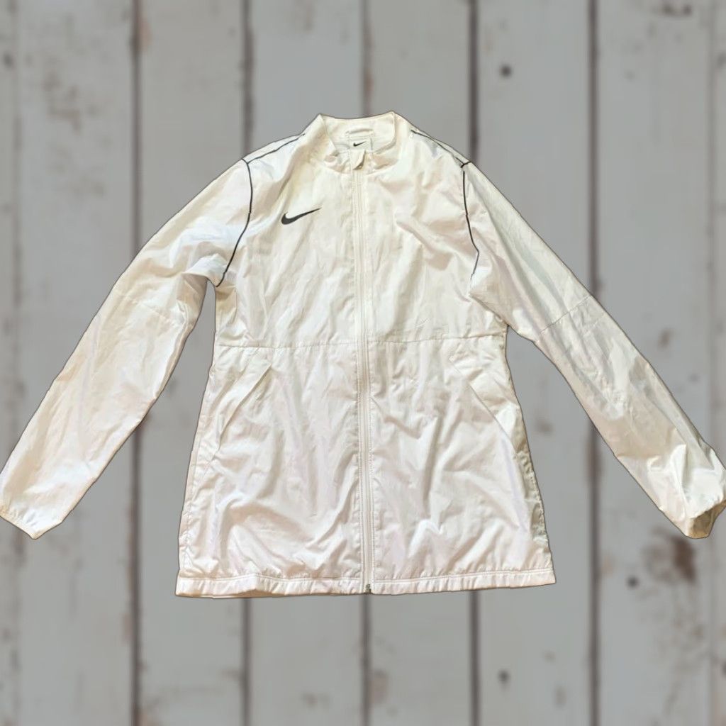 Nike Nike lightweight windbreaker jacket Nike white windbreaker jacket Women S White Nylon Basic Jacket Running Lightweight Windbreaker S Womens Size S / US 4 / IT 40 - 1 Thumbnail