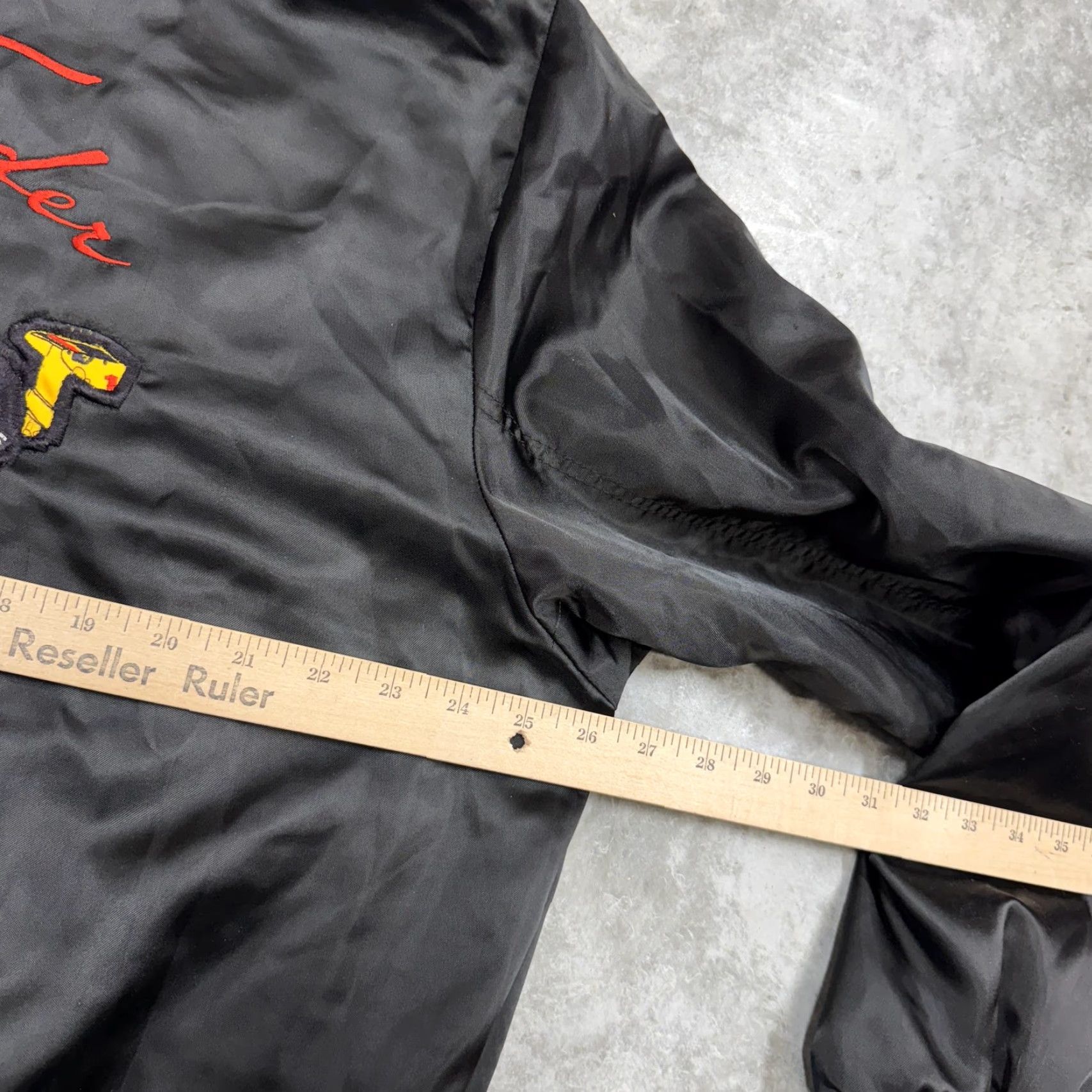 Vintage VINTAGE Chevrolet Motorsports Jacket Mens Large Bomber Chevy Thunder USA 90s Lightning Black Racing Casual Zip Solid Nylon Front Mens Size US L / EU 52-54 / 3 - 6 Thumbnail