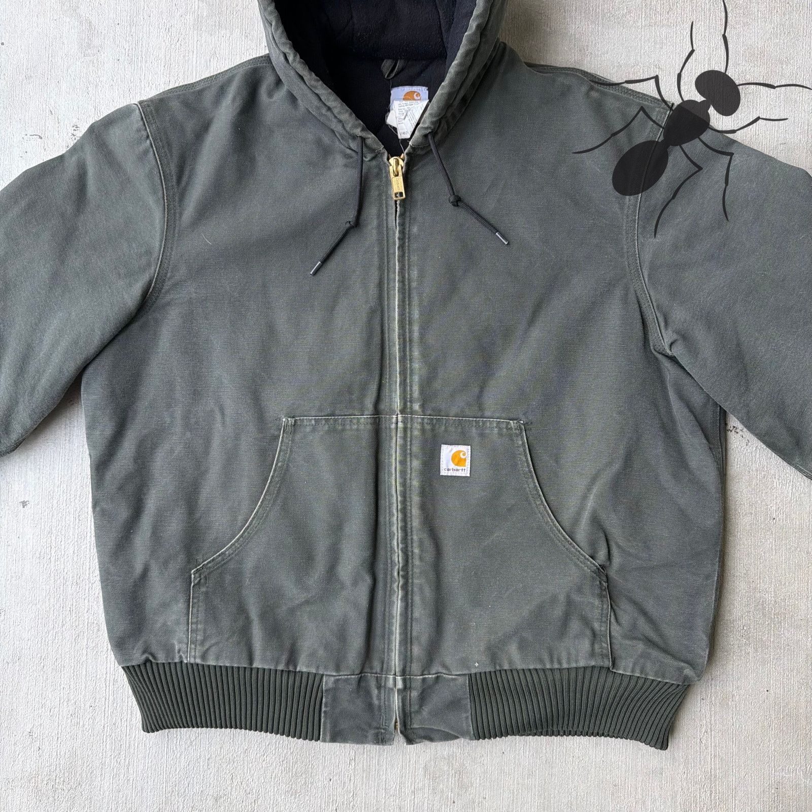 Carhartt J140 DGR green hooded work wear jacket