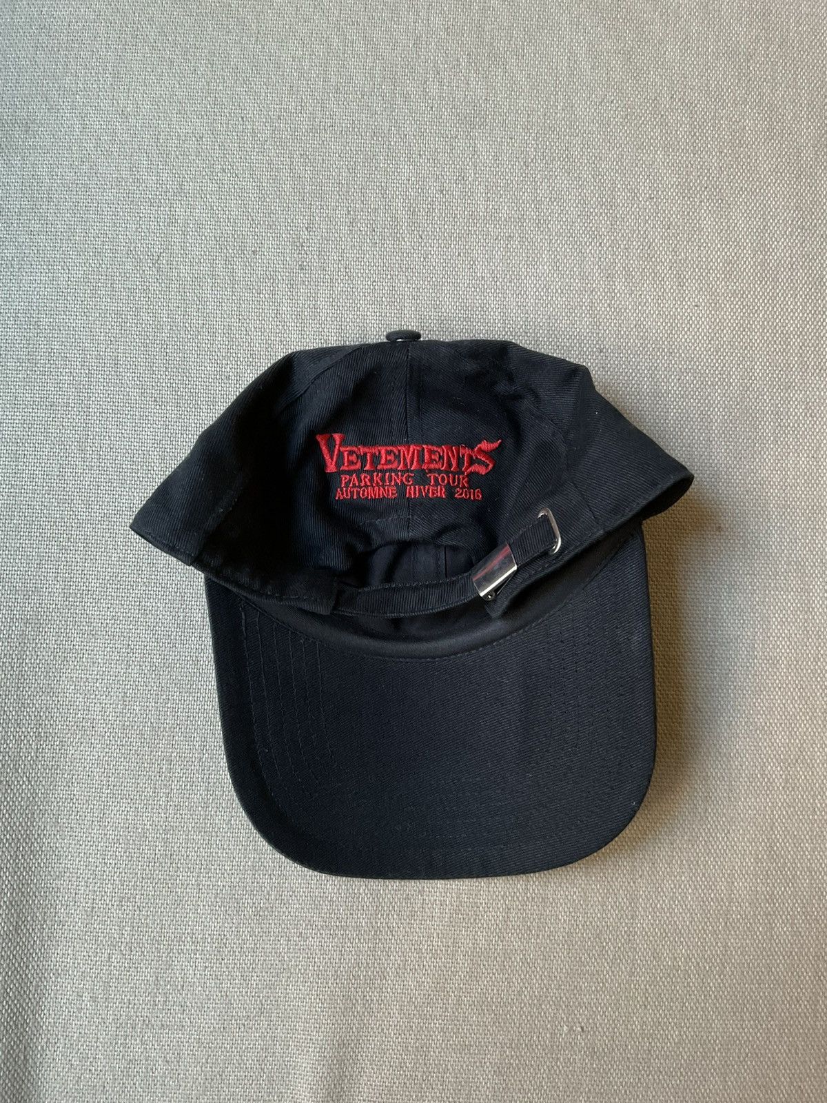 Vetements Vetements black cap PARKING TOUR automne hiver 2016 Size ONE SIZE - 4 Thumbnail